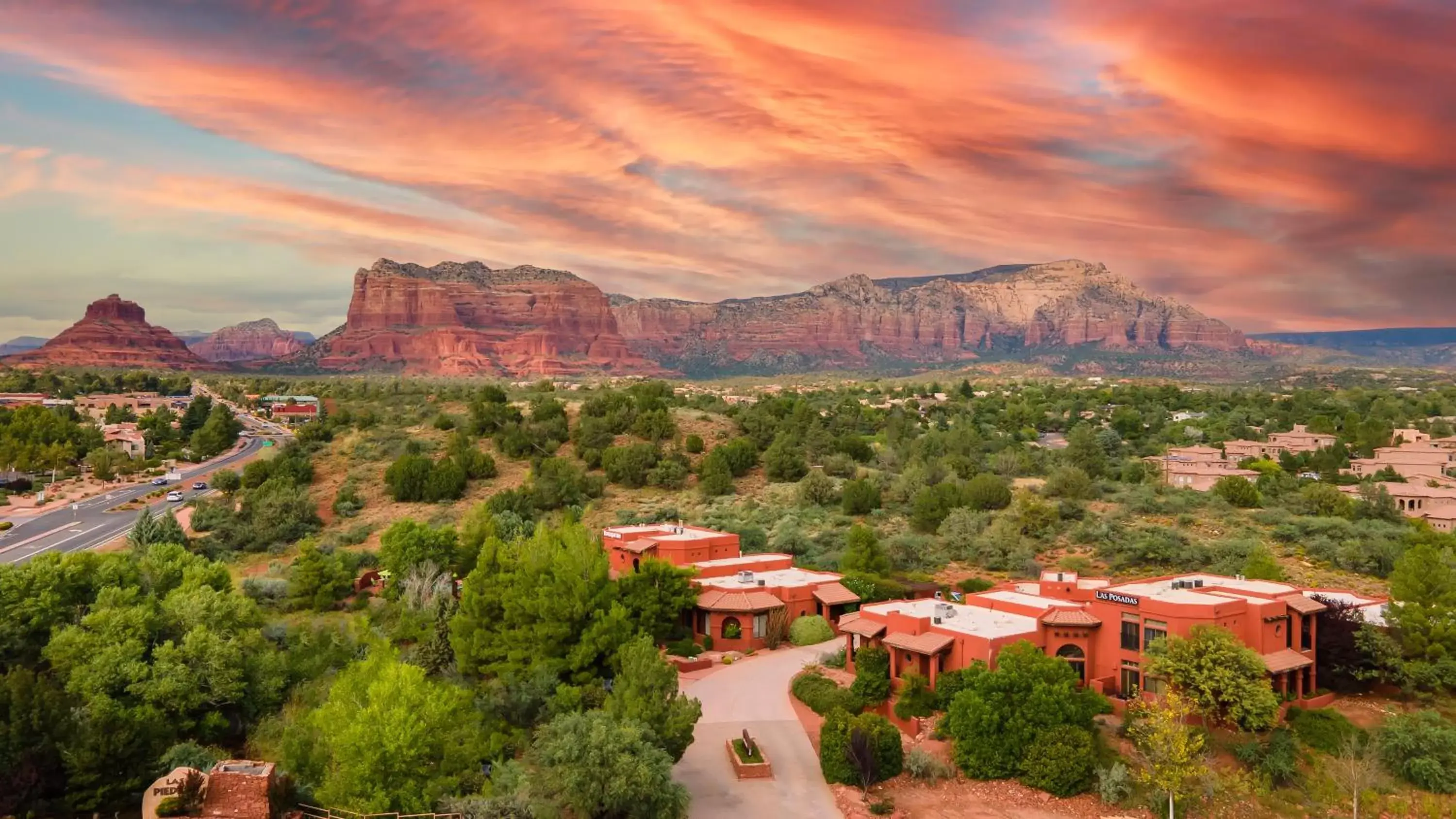 Property building, Bird's-eye View in Las Posadas of Sedona