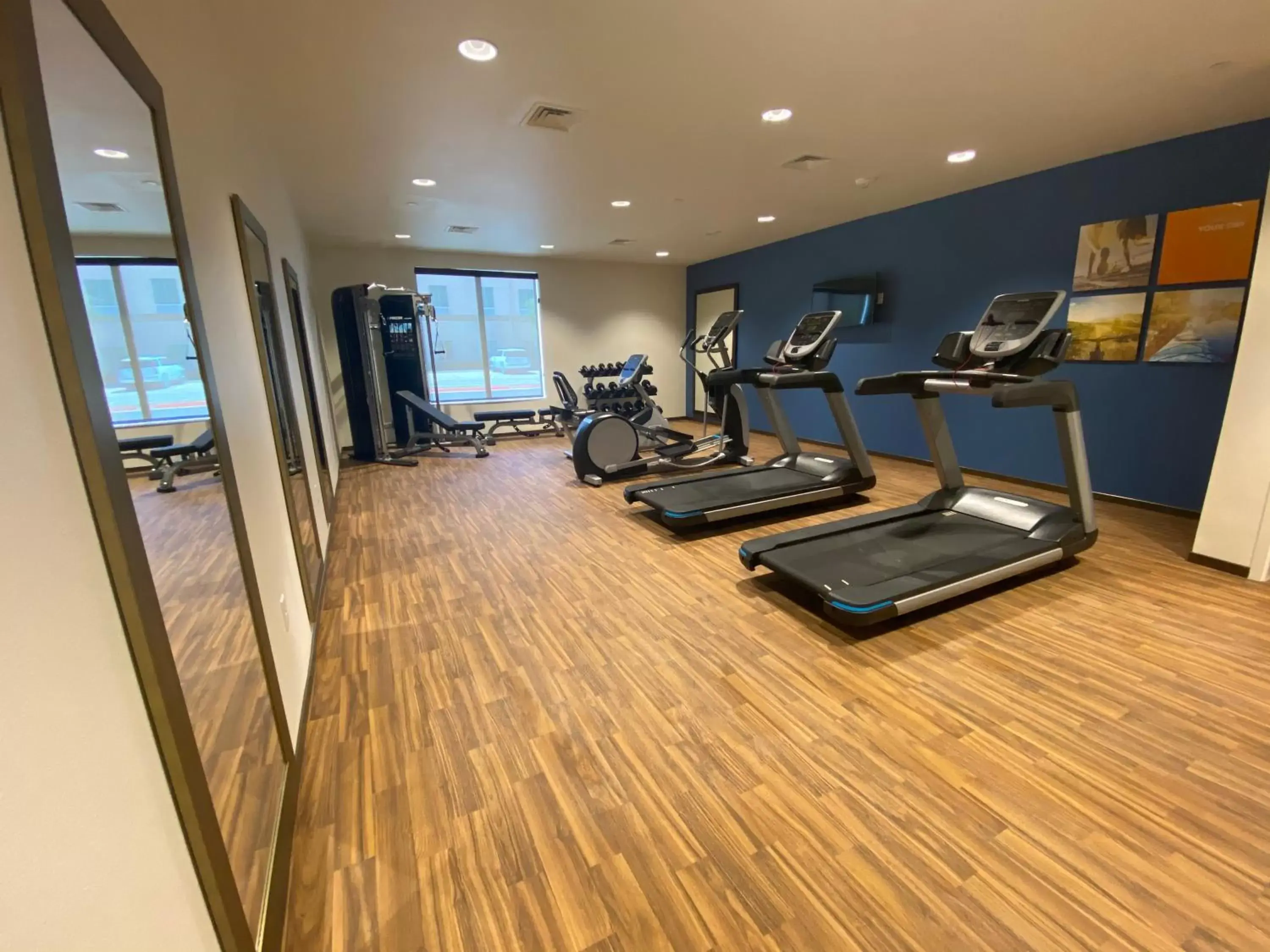 Fitness centre/facilities, Fitness Center/Facilities in Comfort Suites Midland West