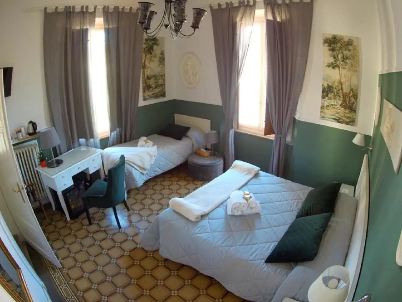 Bed in Villa San Donato B&B