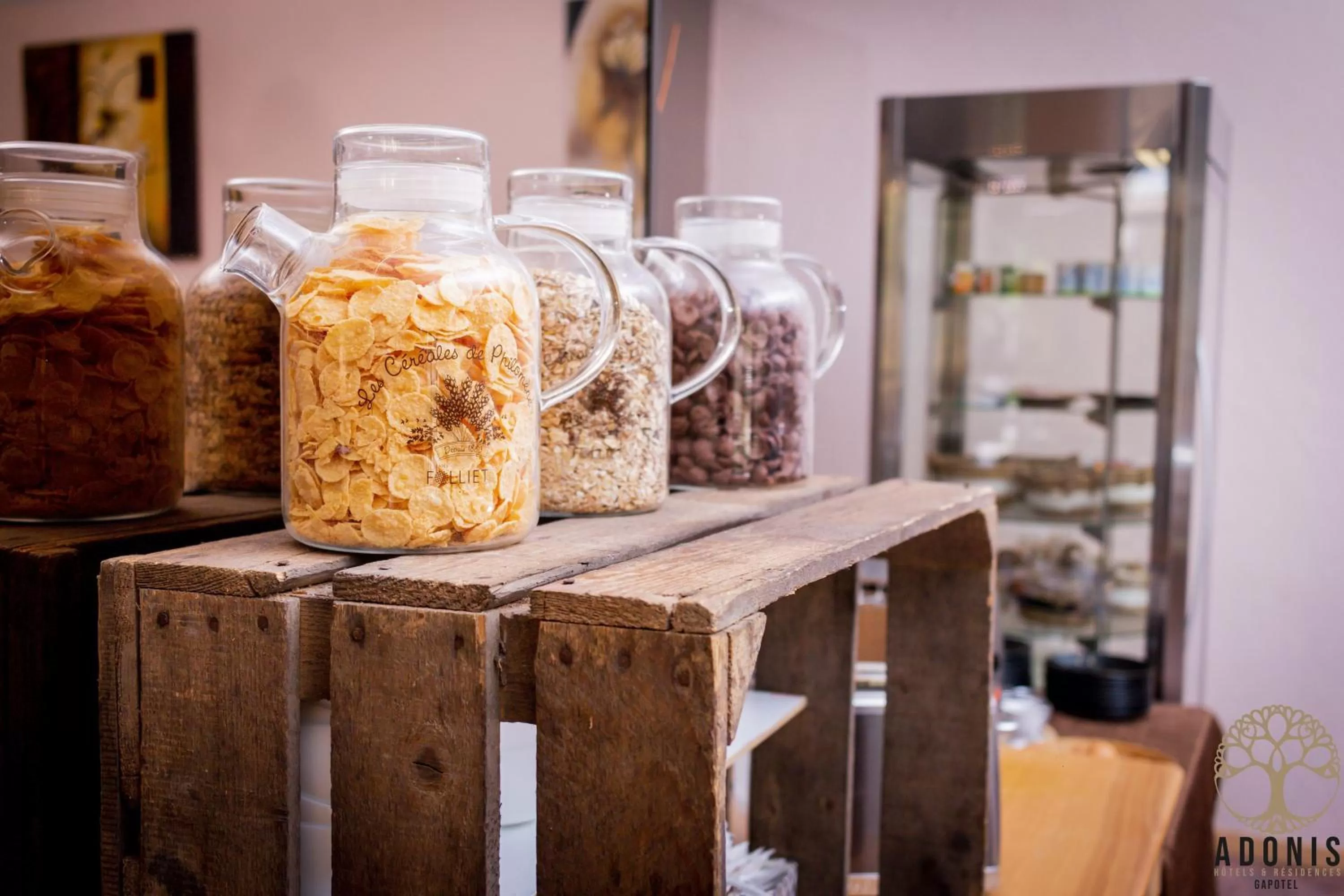 Breakfast in Adonis Gapotel