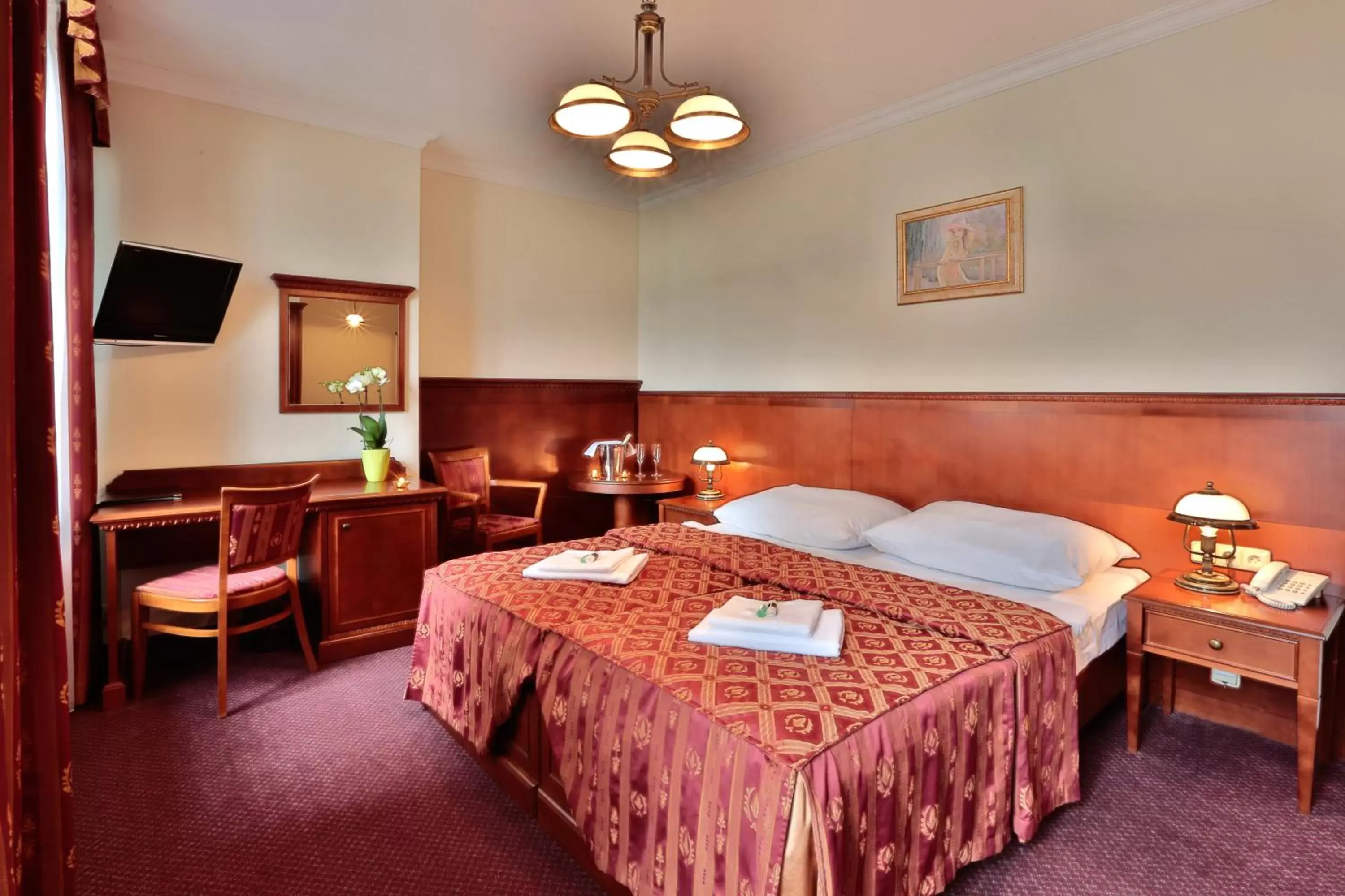 Bed in Arkada Hotel Praha