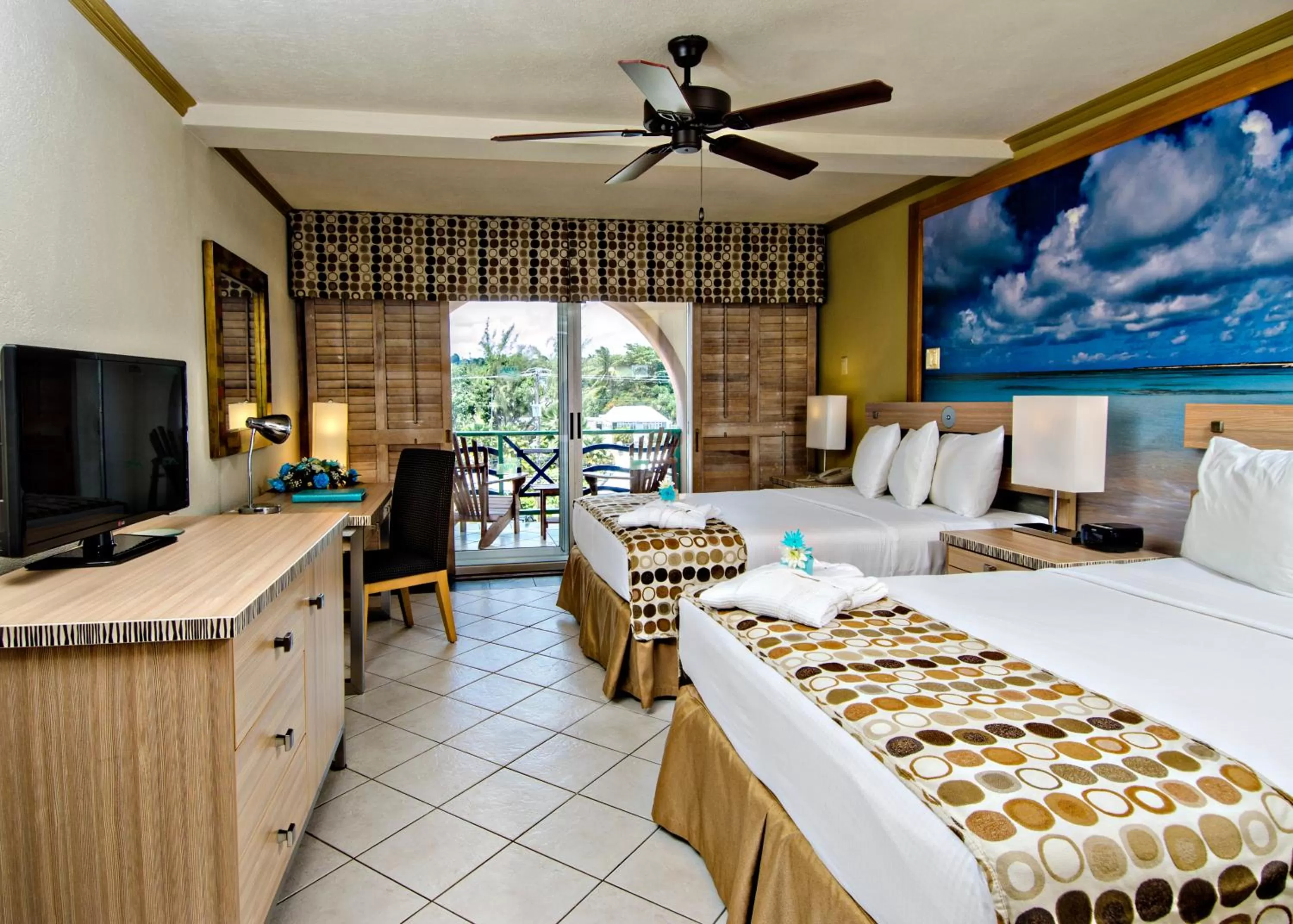 Bed in Accra Beach Hotel & Spa