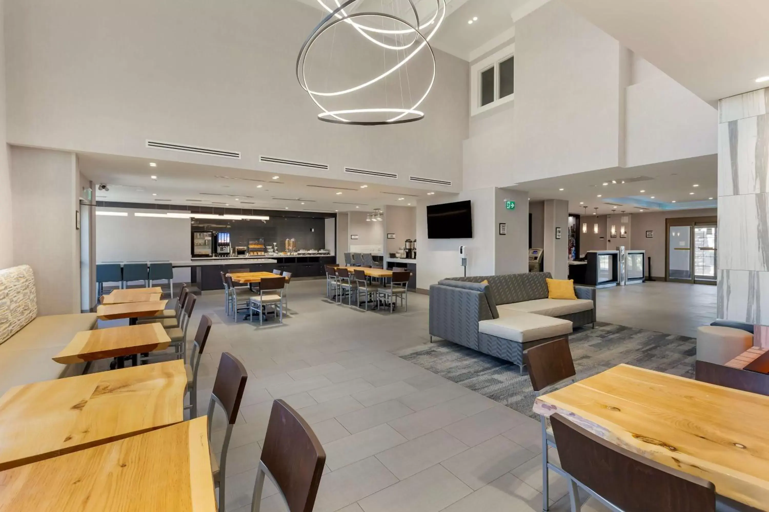 Breakfast, Restaurant/Places to Eat in Executive Residency by Best Western Toronto-Mississauga