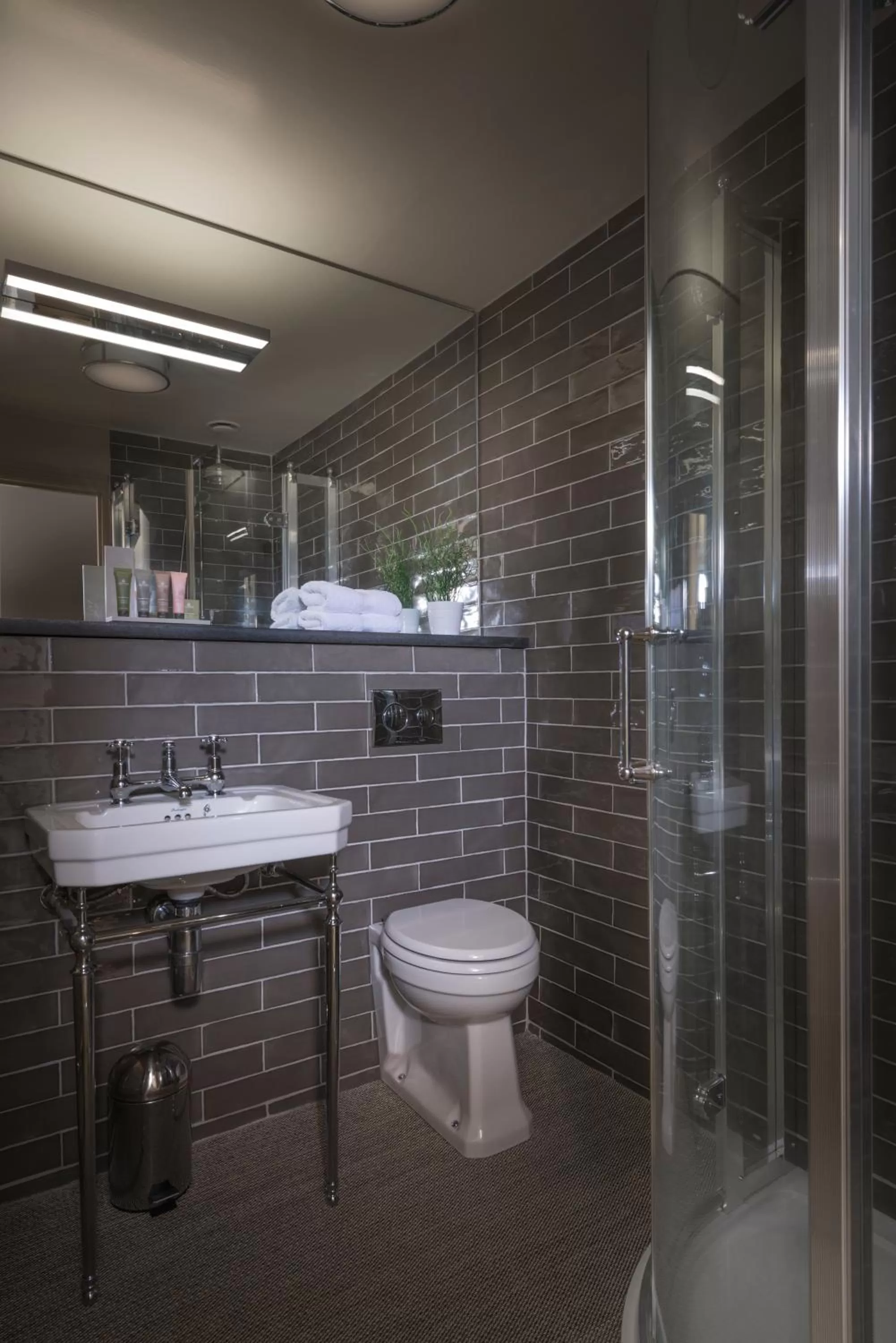 Shower in Harper's Steakhouse with Rooms, Haslemere