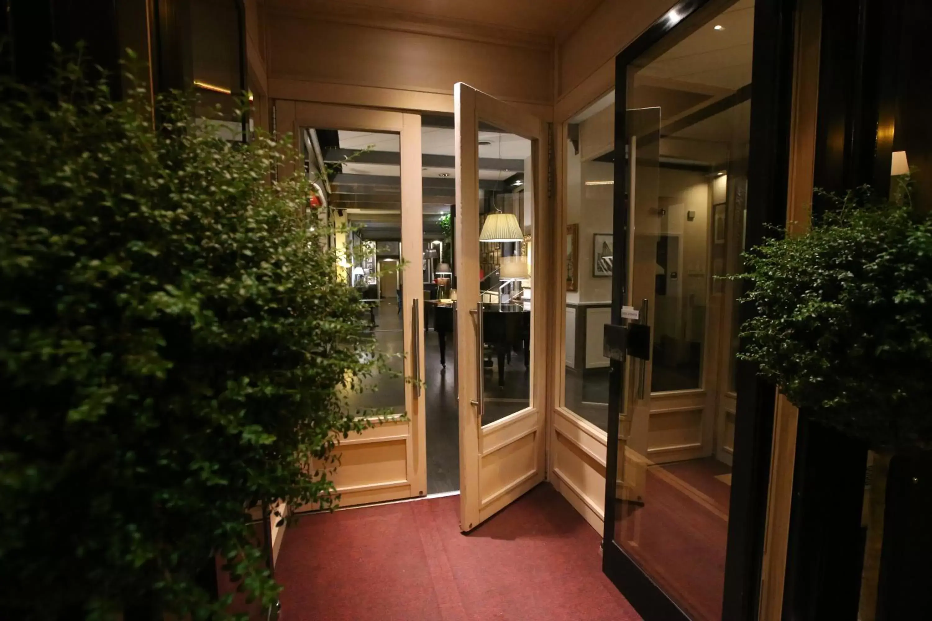 Facade/entrance in Hotel Italia