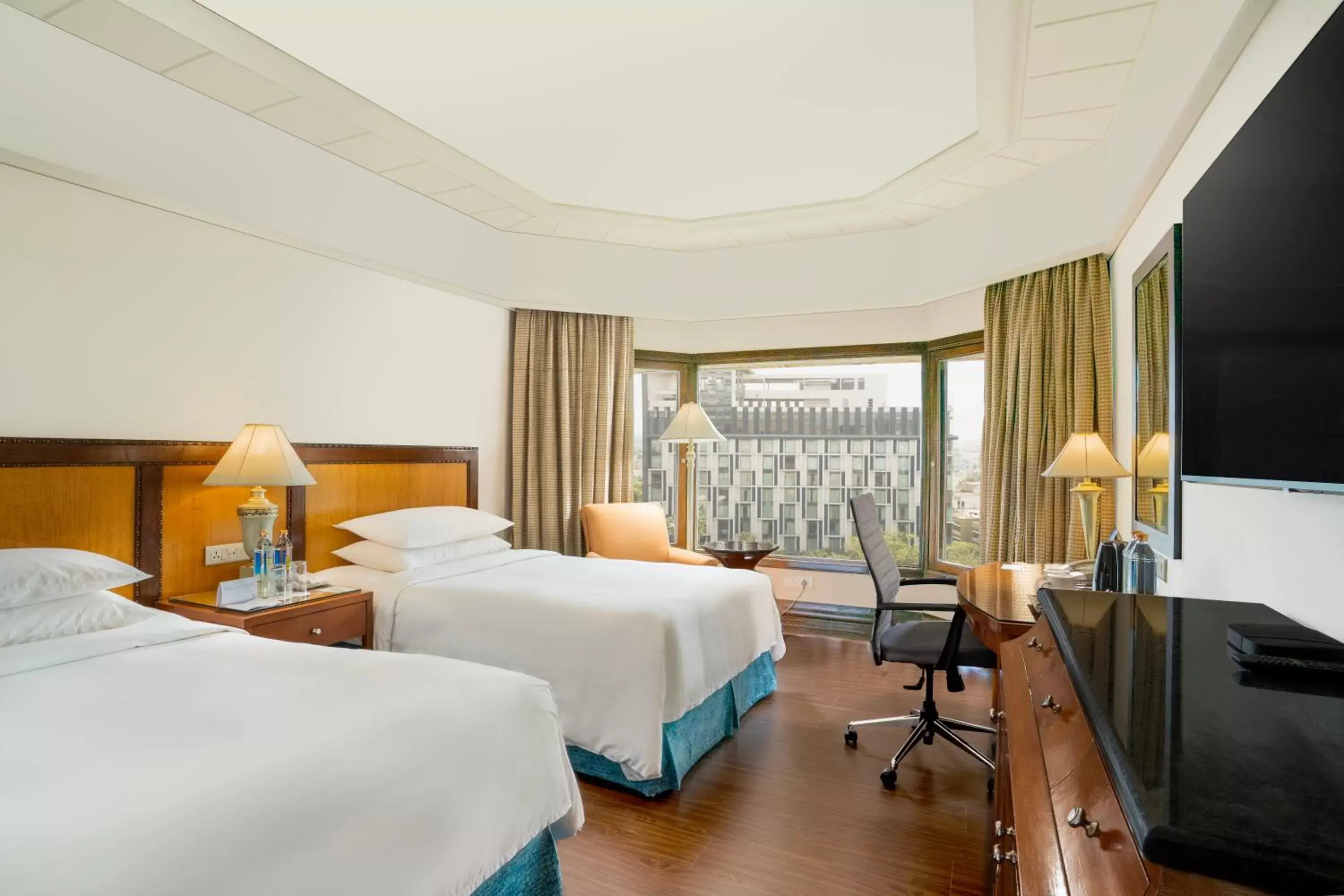 Bedroom in Hyderabad Marriott Hotel & Convention Centre