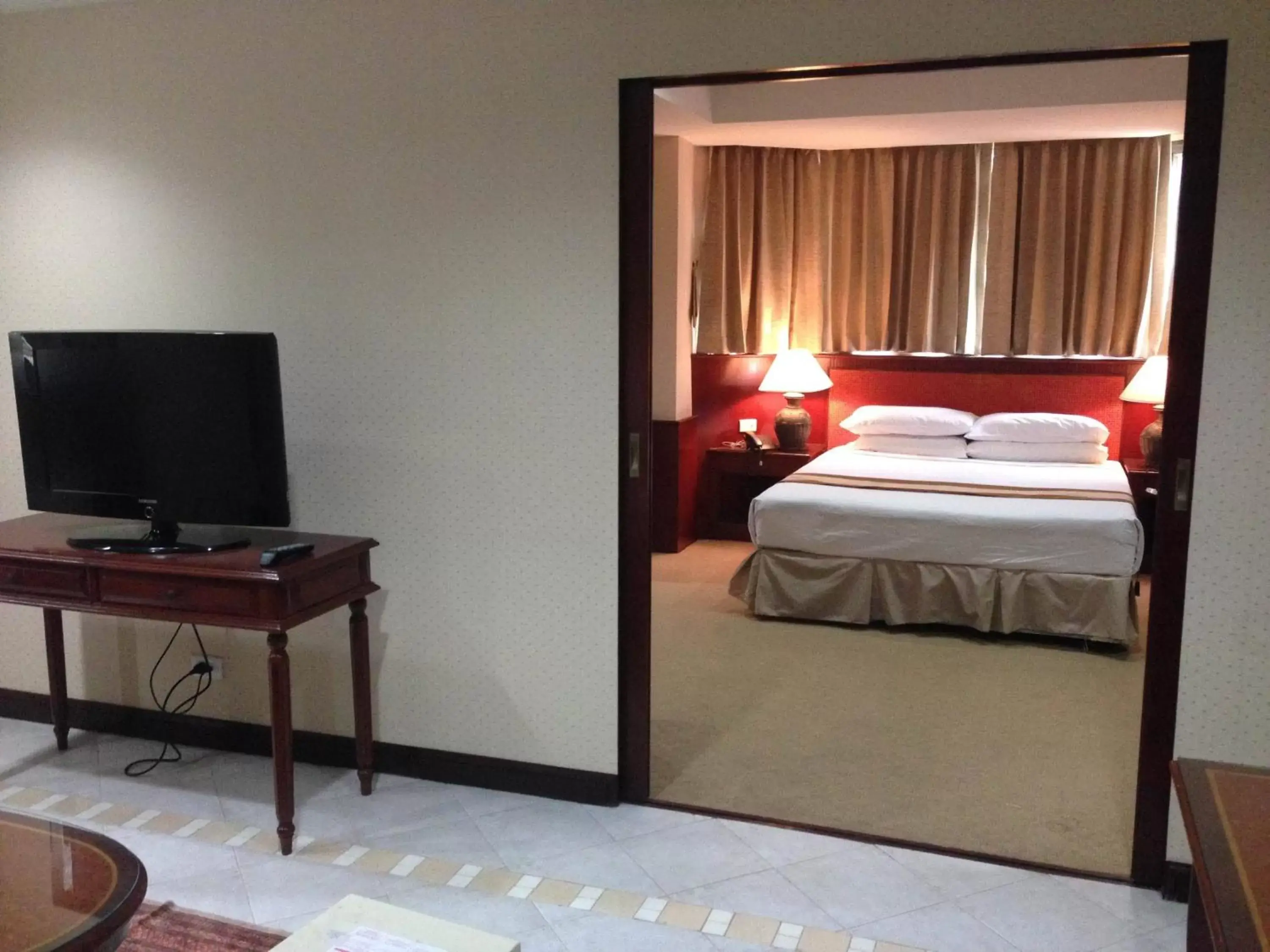 TV and multimedia, Bed in The Grand Sathorn