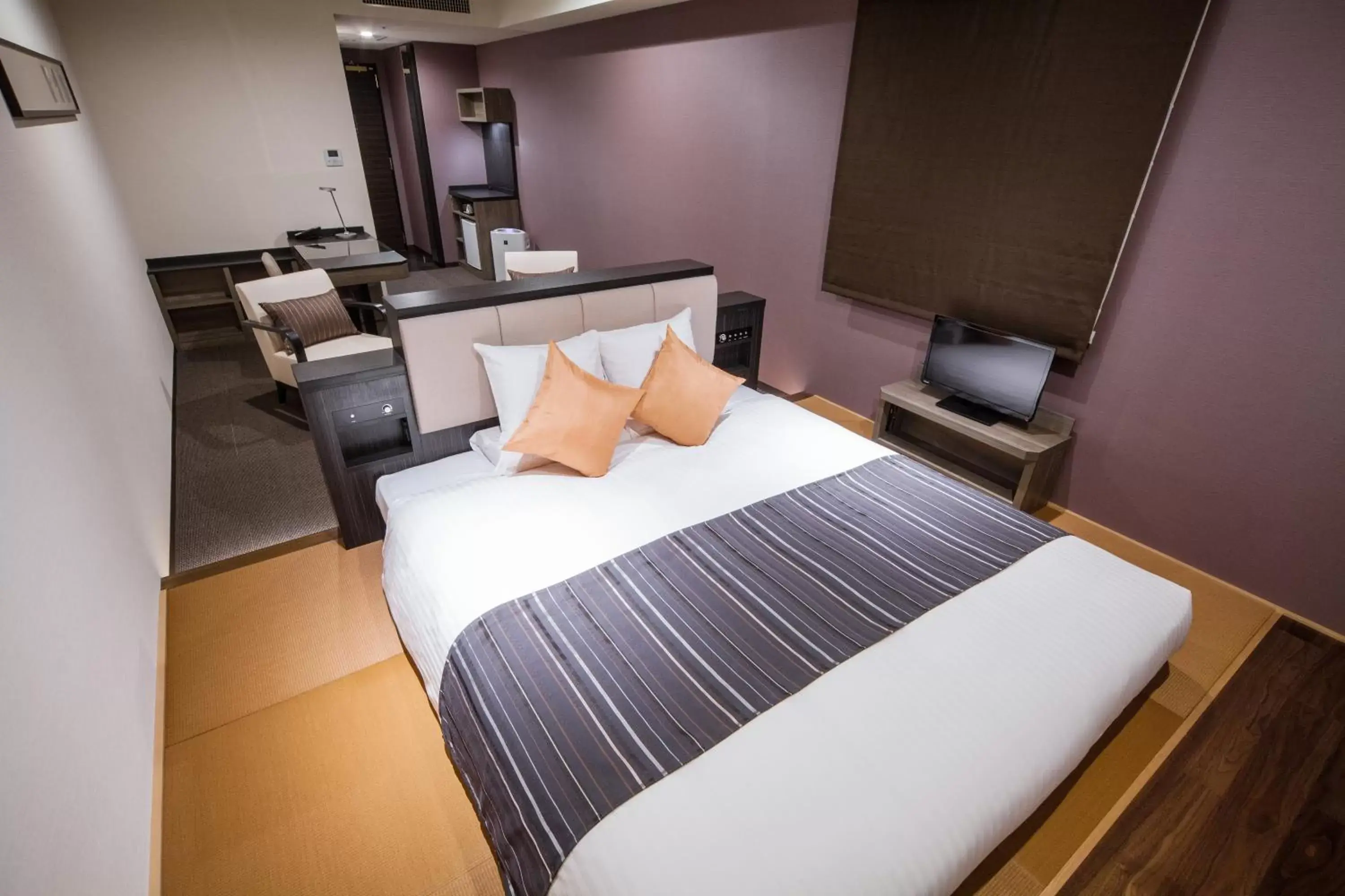 Deluxe Double Room with Tatami Area - Non-Smoking in HOTEL MYSTAYS PREMIER Kanazawa