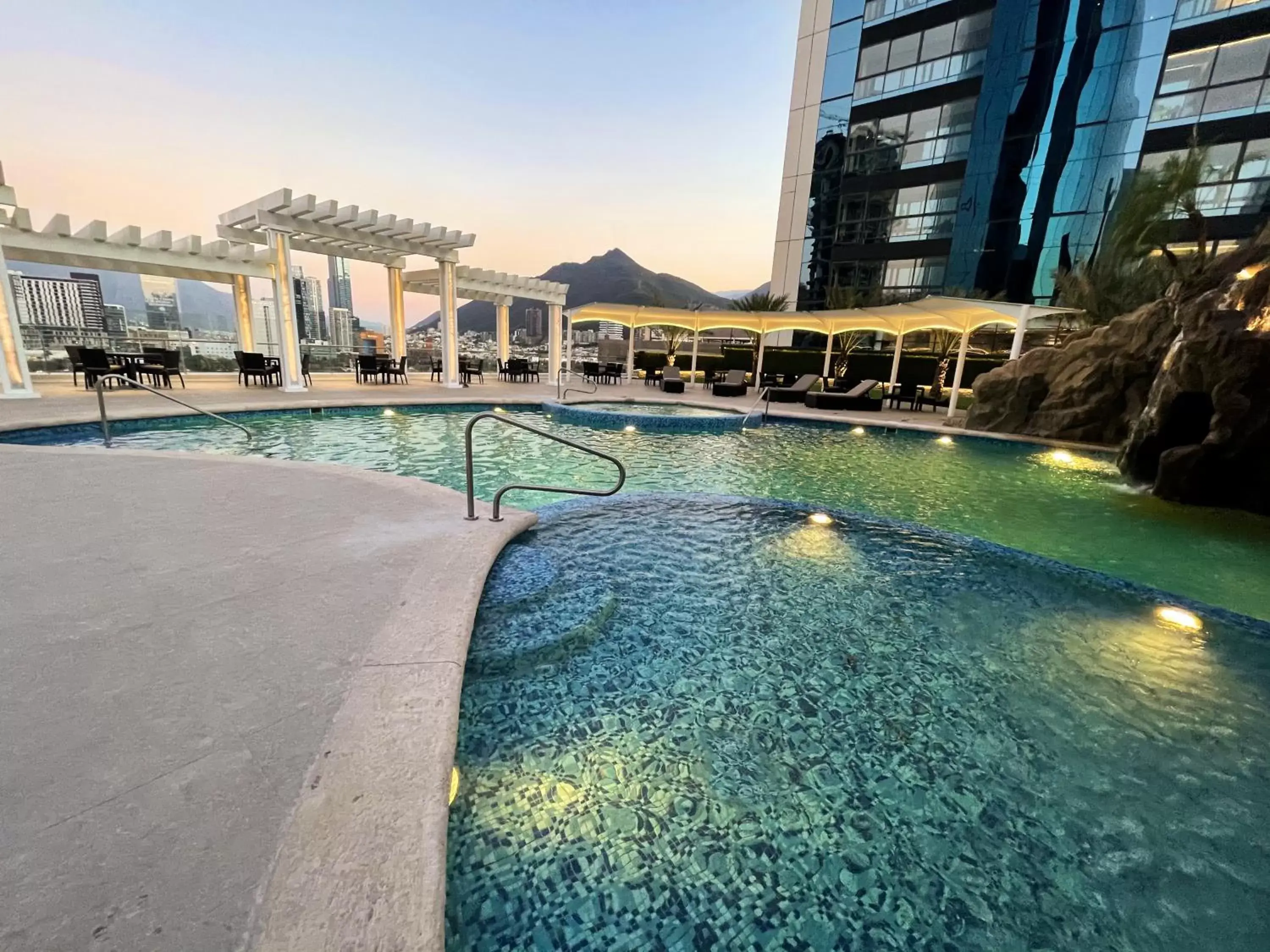 Swimming Pool in Safi Royal Luxury Metropolitan