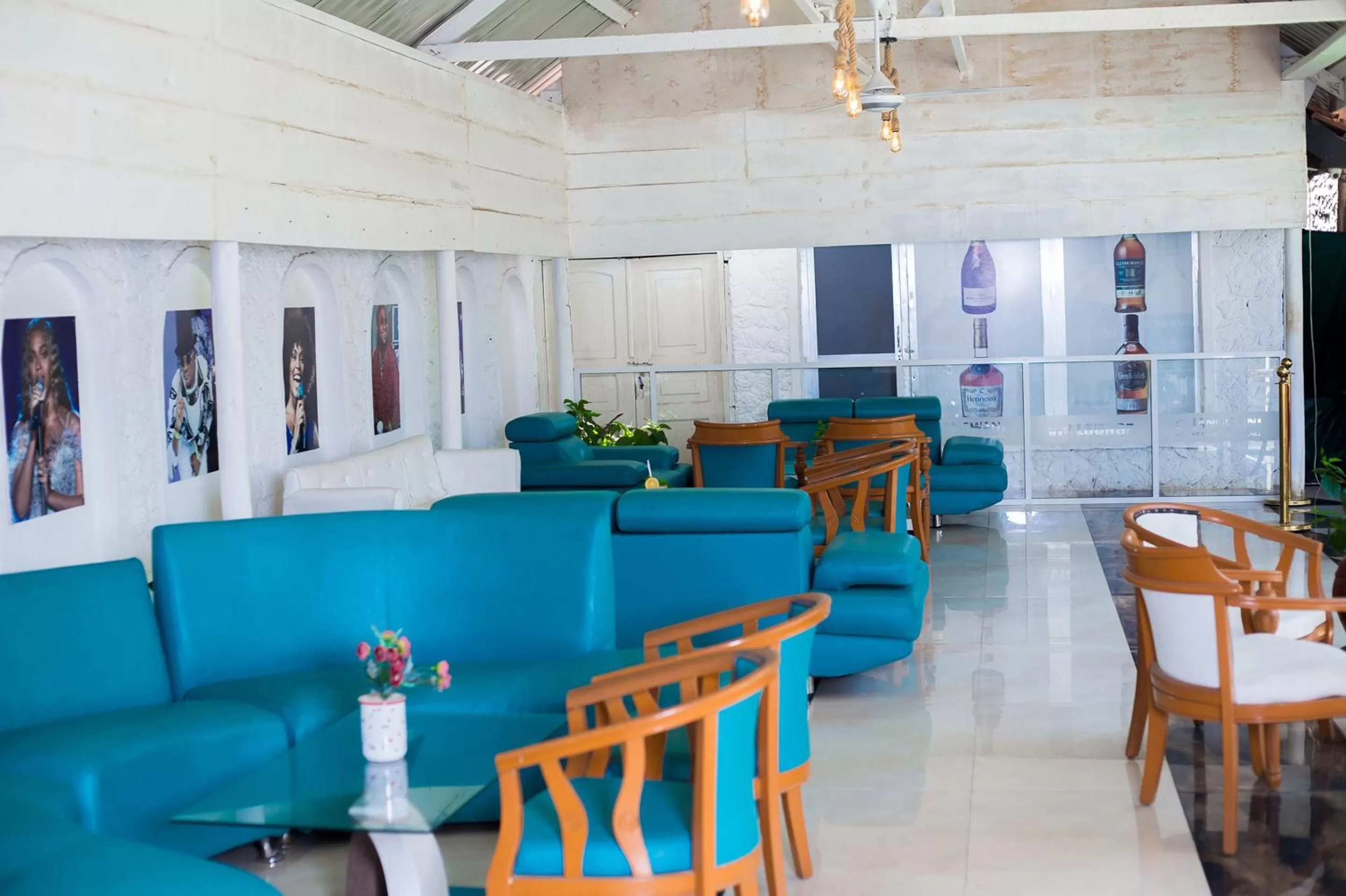 Lounge or bar in Best Western Jangwani Sea Breeze Resort