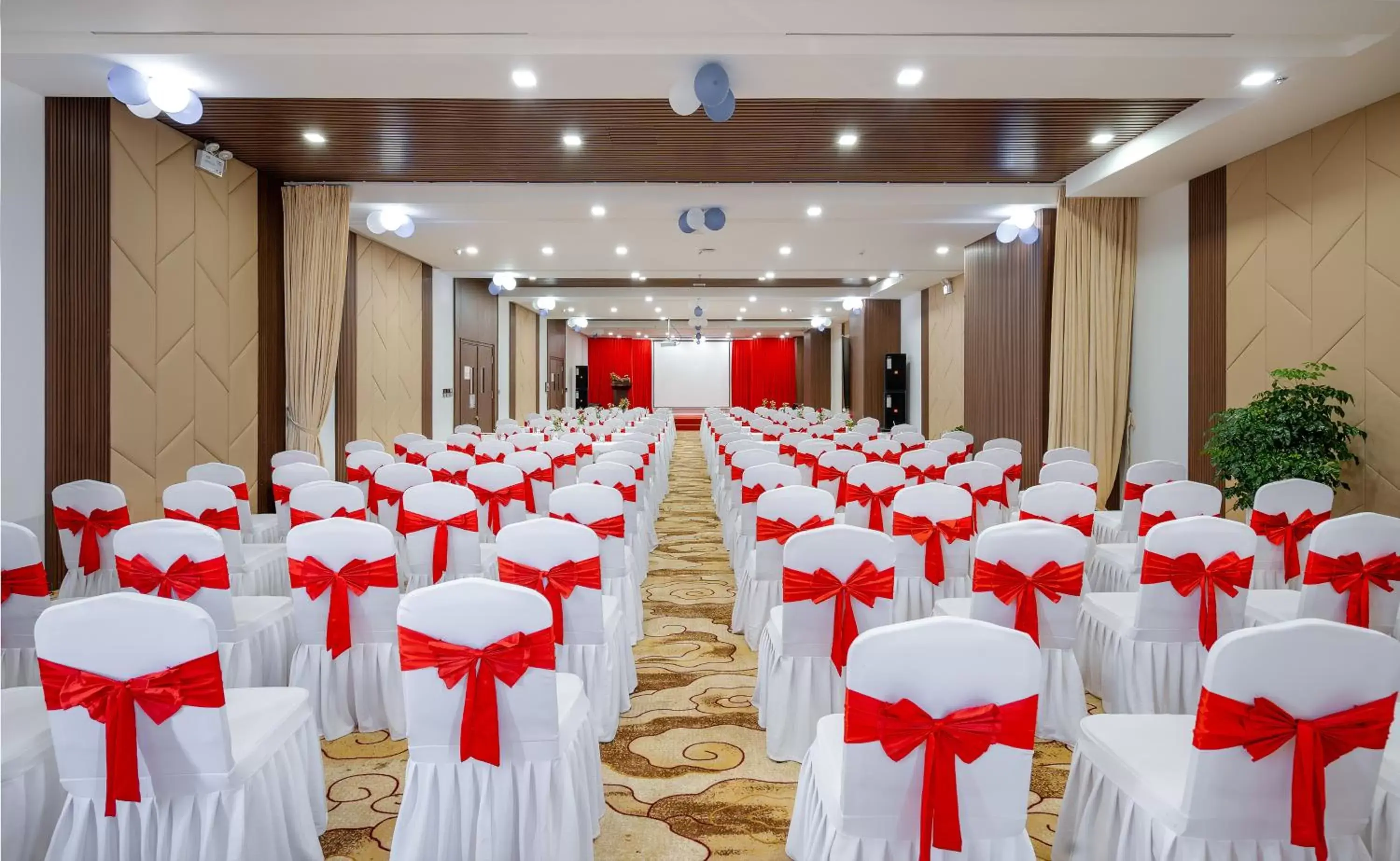 Meeting/conference room, Banquet Facilities in Vesna Hotel