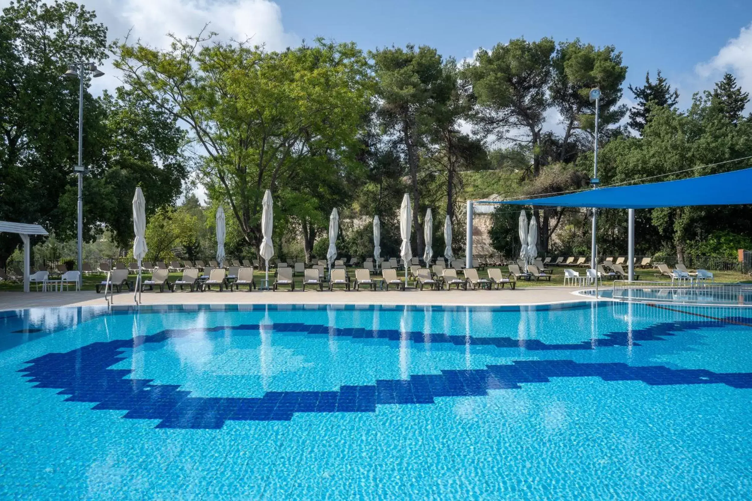 Swimming Pool in Hacienda Forest View Hotel