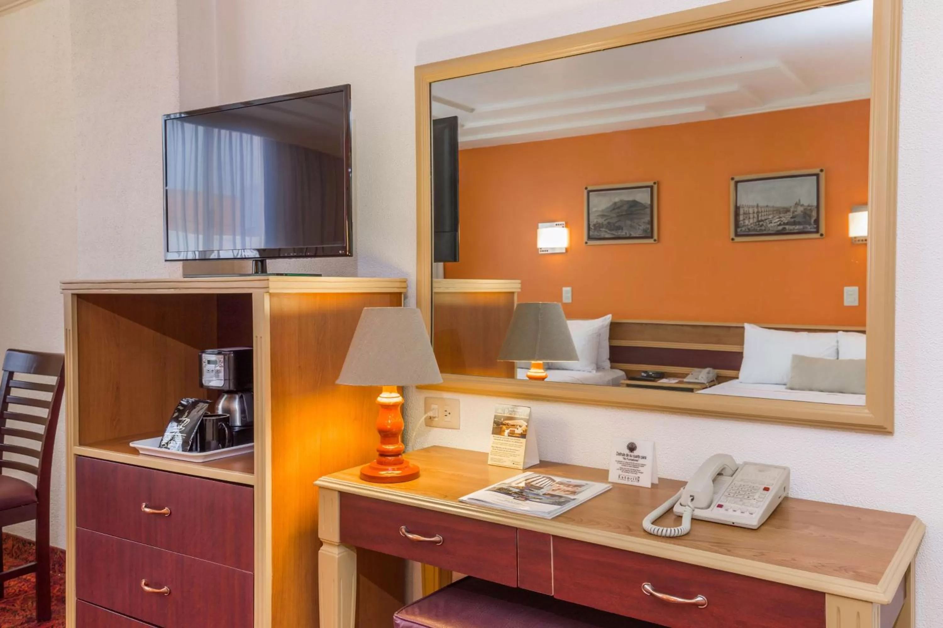 Coffee/tea facilities in Hotel Estoril