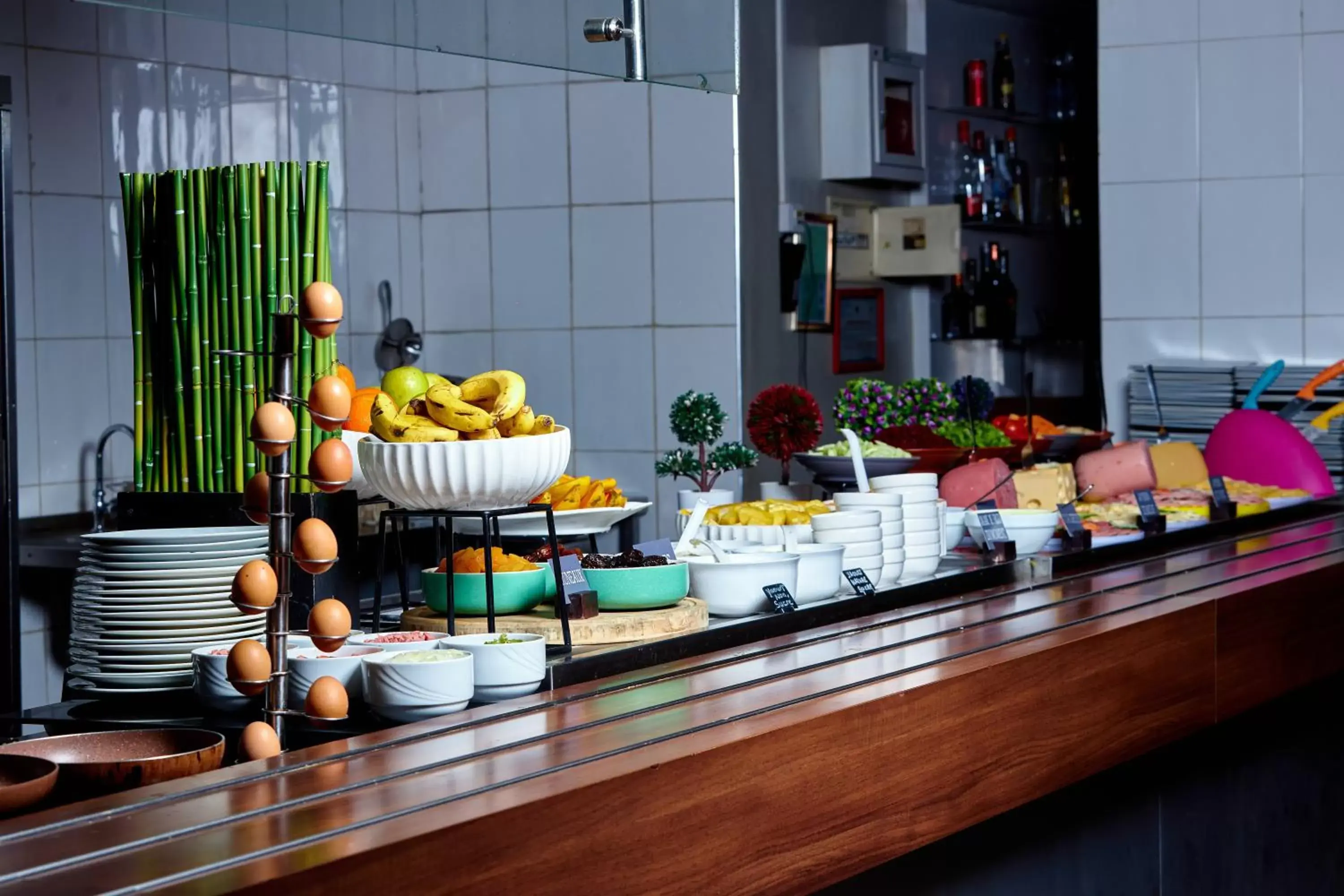 Buffet breakfast in Ibis Abidjan Marcory