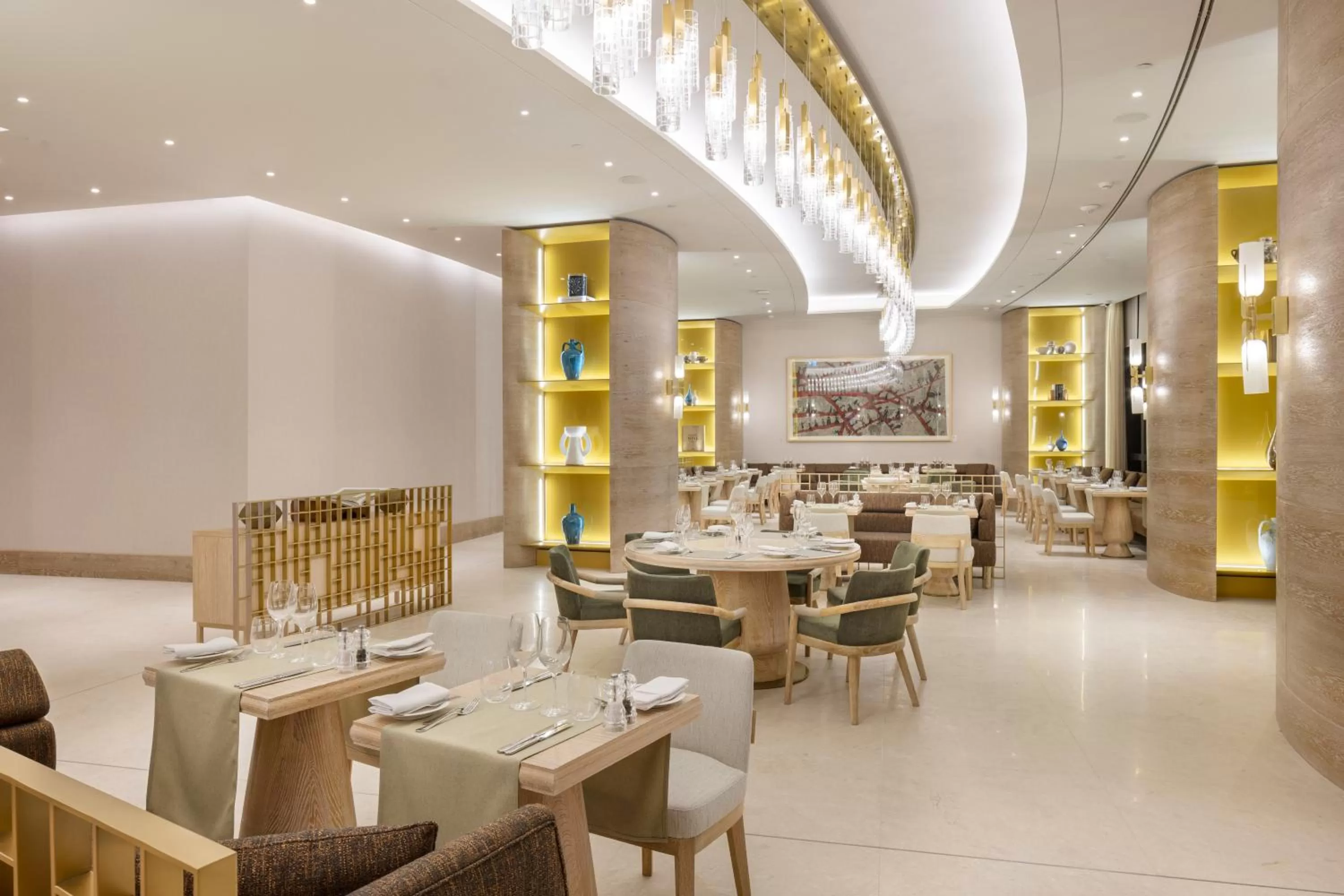 Restaurant/places to eat in Hyatt Regency Izmir IstinyePark