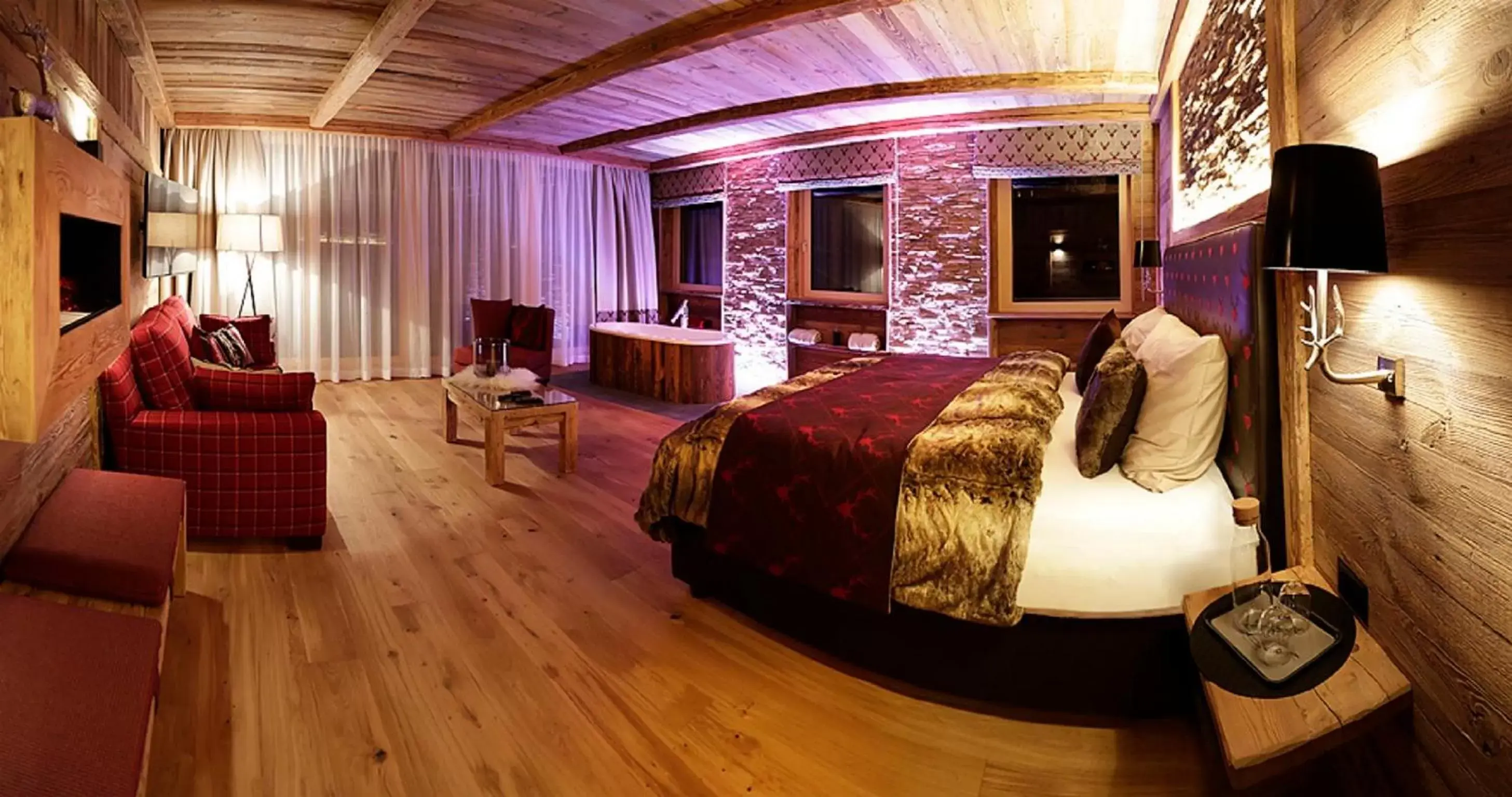 Photo of the whole room in Amber Ski-in/out Hotel & Spa