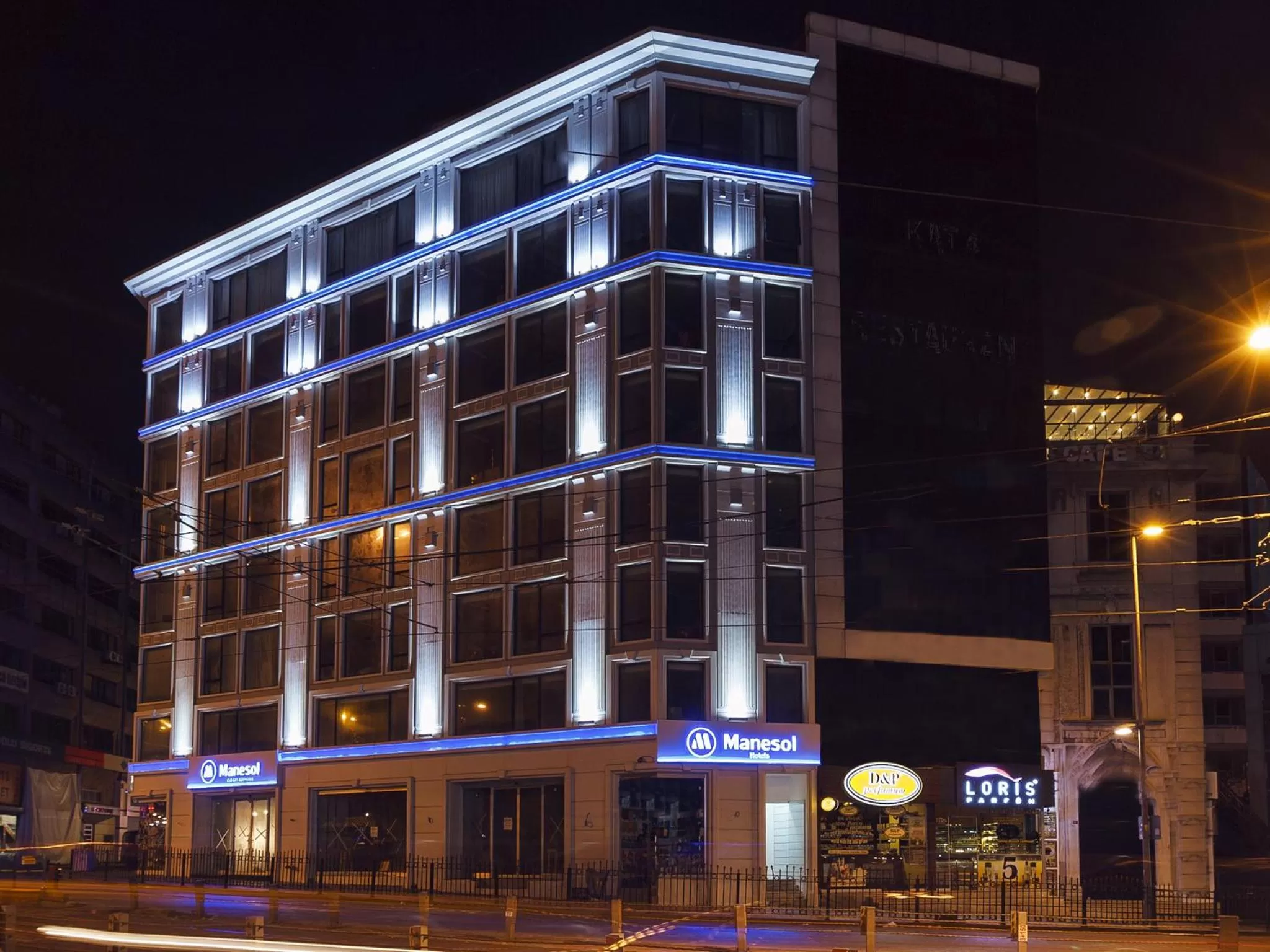 Facade/entrance in Manesol Old City Bosphorus