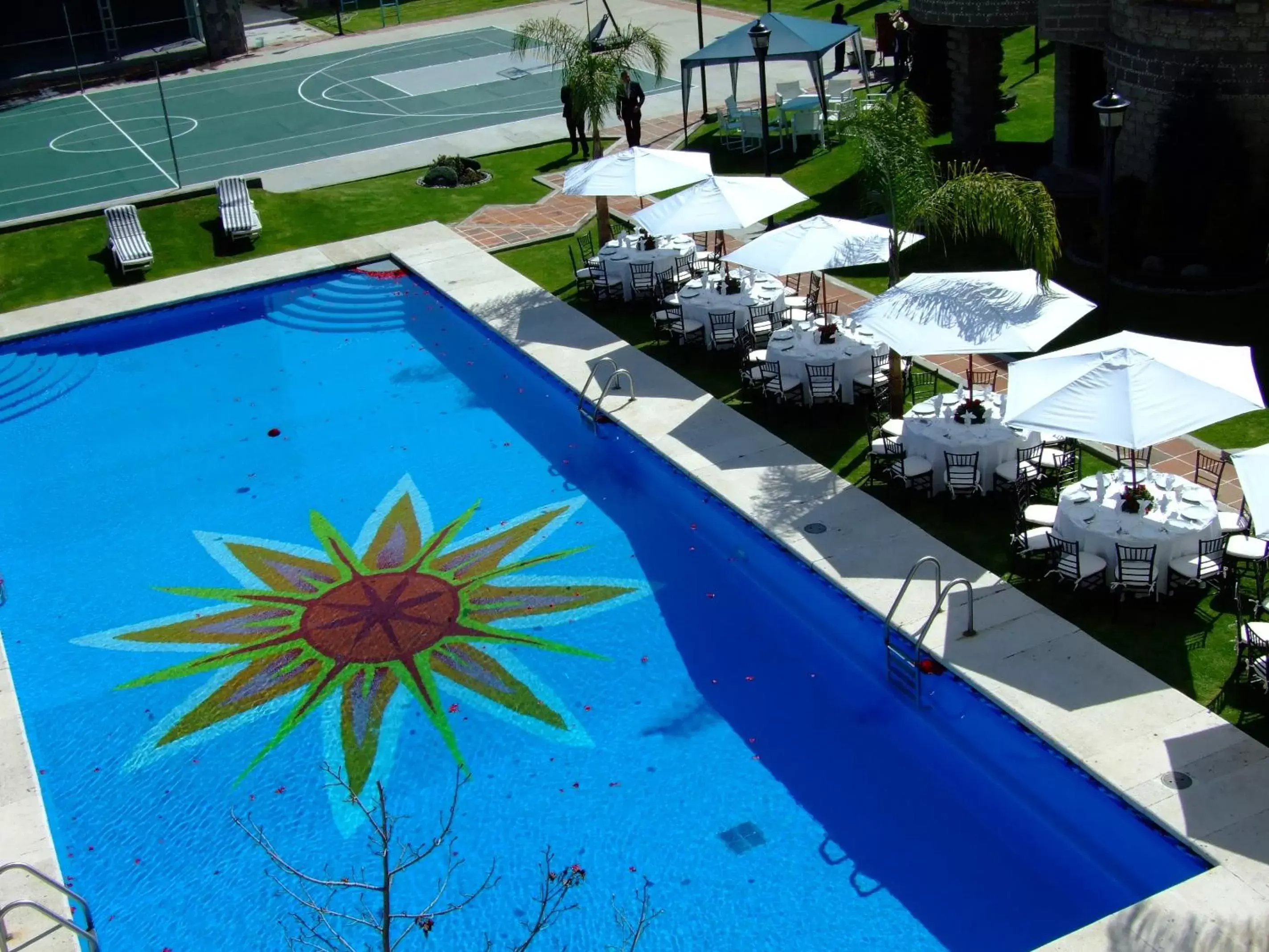 Garden view, Pool View in Mansion Tepotzotlan