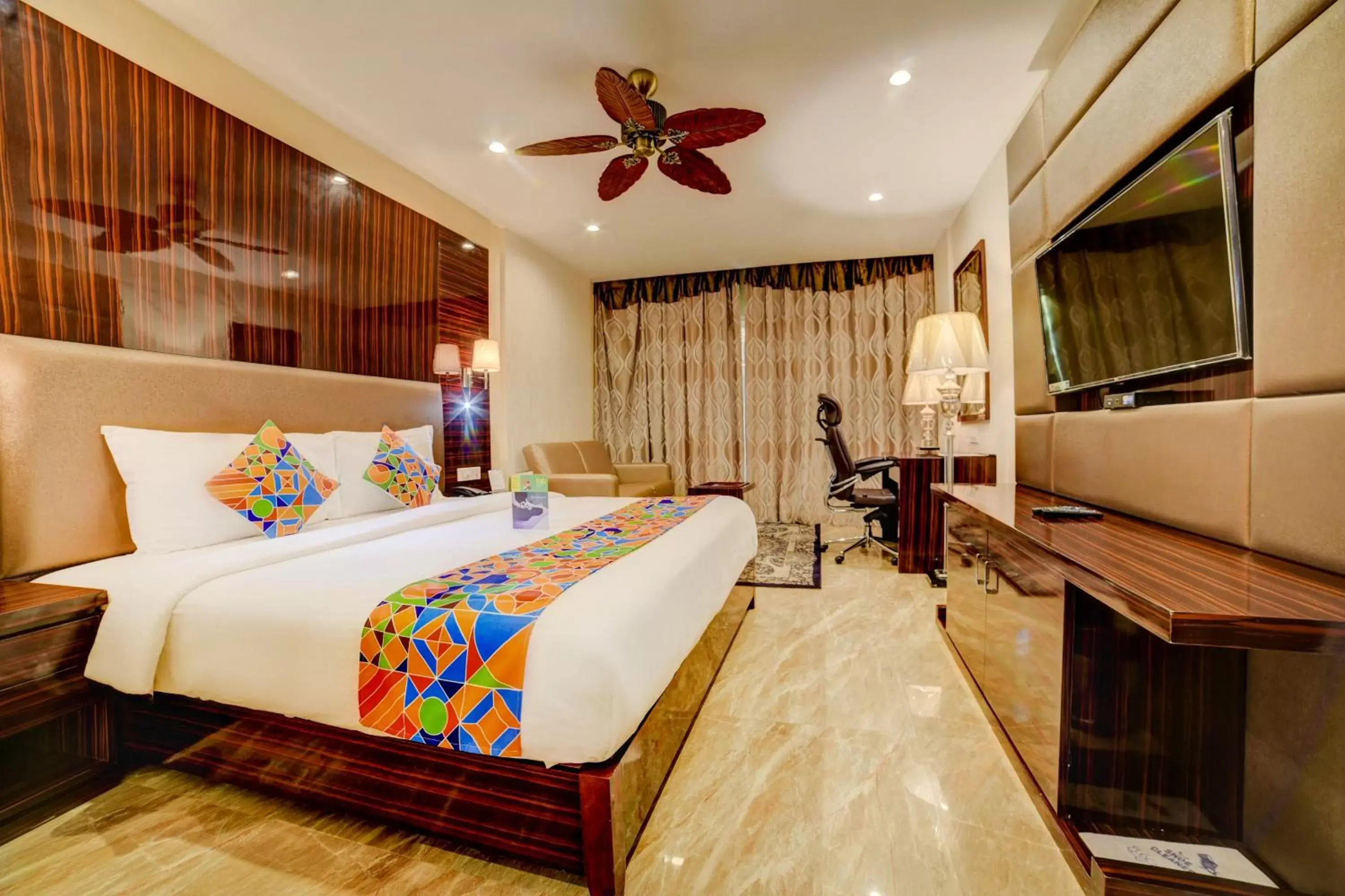 Bed in Fabhotel Prime Sarala Crown - 500M From Calangute Beach Bed in Fabhotel Prime Sarala Crown - 500M From Calangute Beach