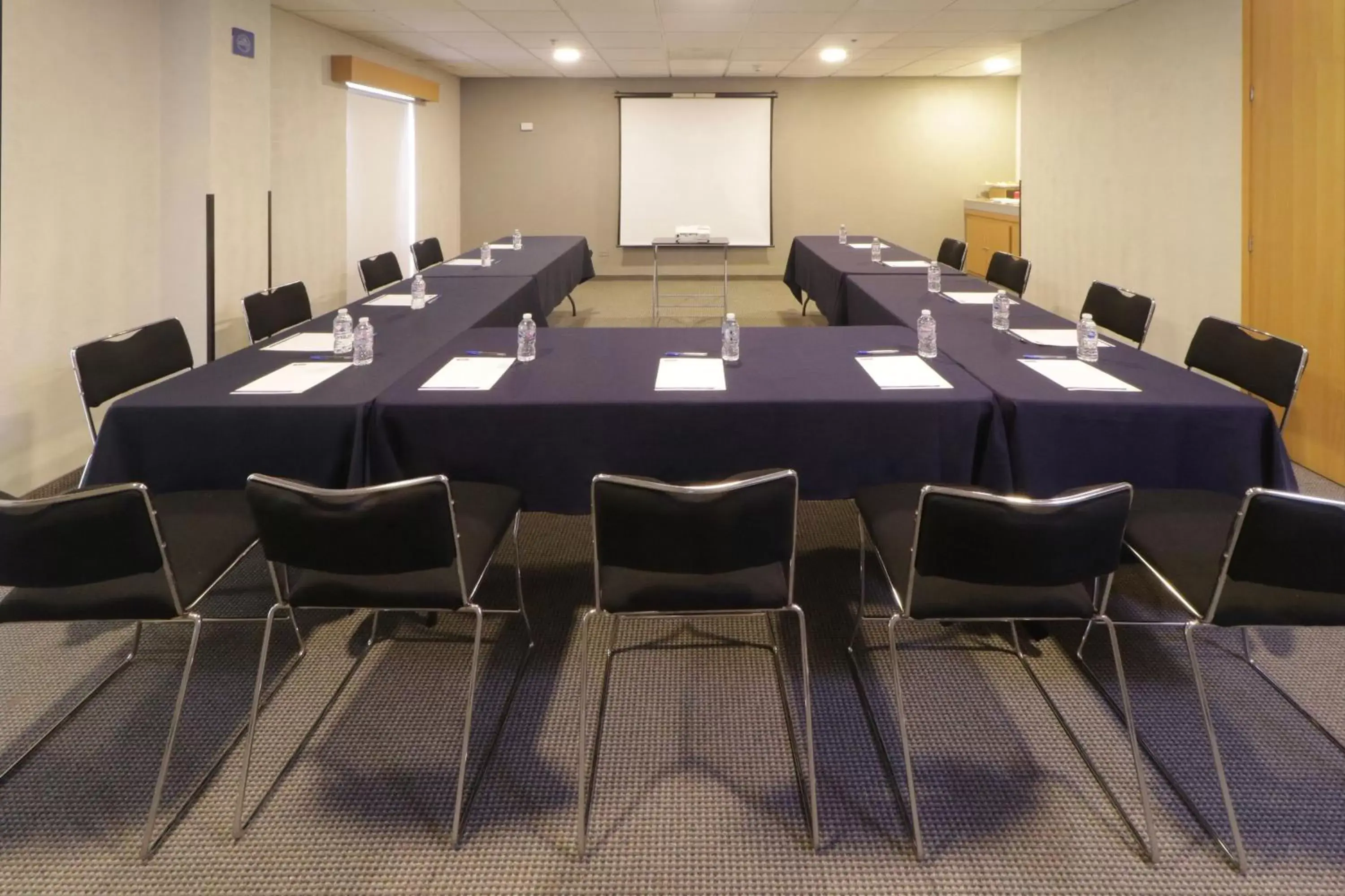 Meeting/conference room in City Express by Marriott Nuevo Laredo