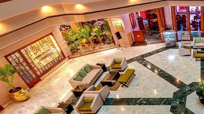 Lobby or reception in Hotel Hindusthan International, Varanasi