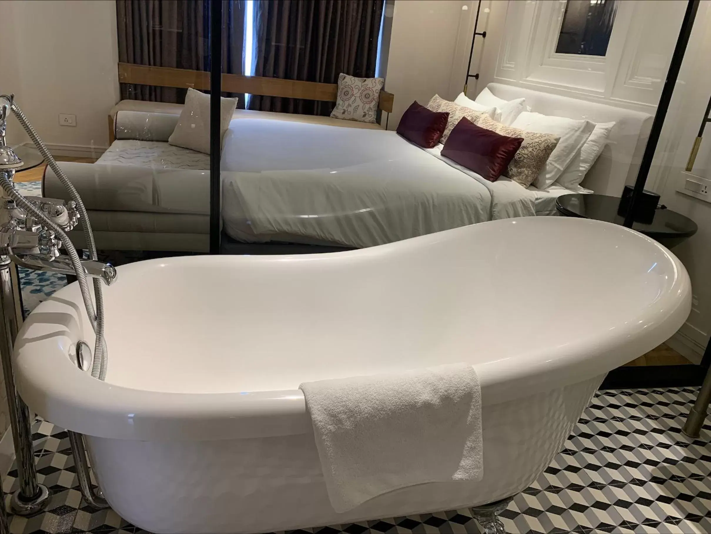 Bathroom, Bed in Radisson Hotel Shimla Bathroom, Bed in Radisson Hotel Shimla