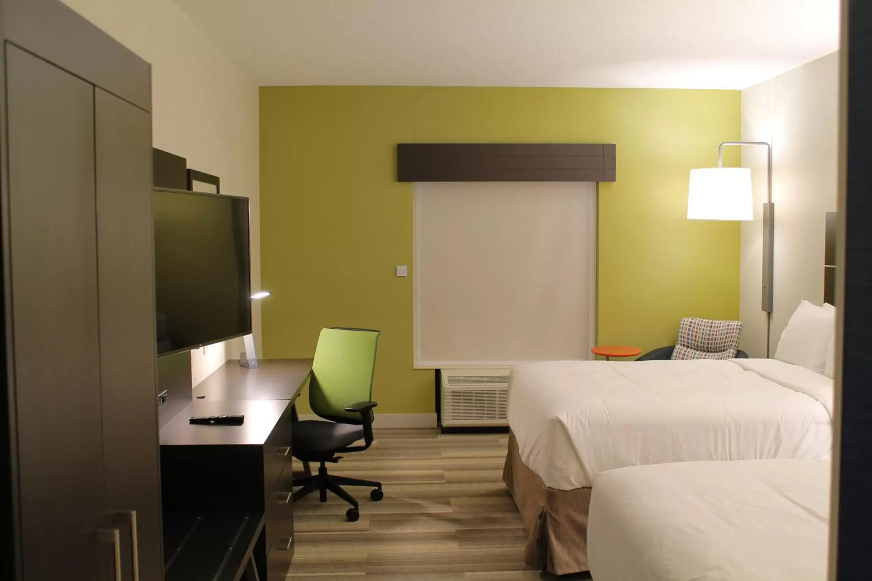 Photo of the whole room in Holiday Inn Express & Suites - St. Louis South - I-55, an IHG Hotel