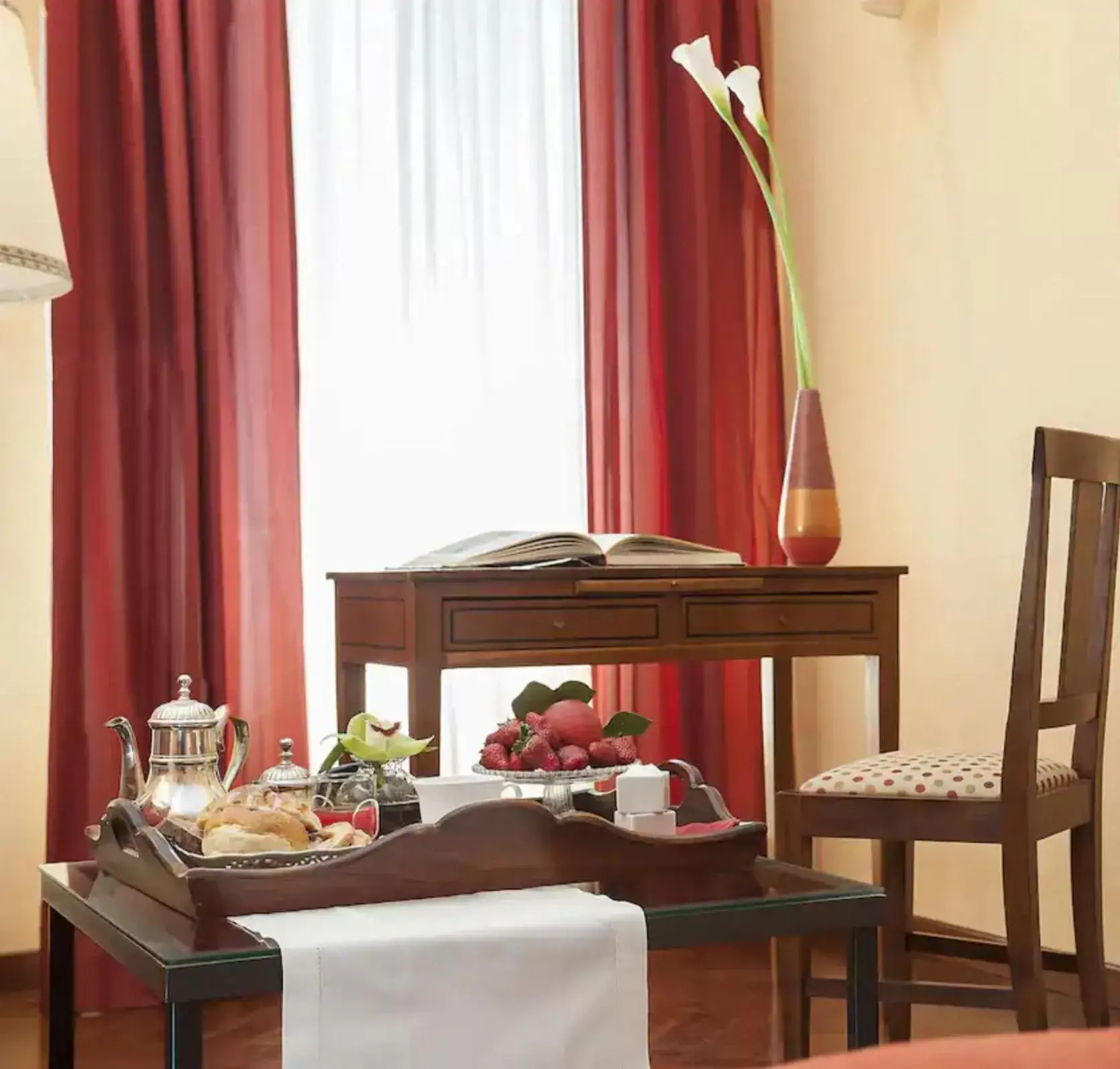 Bedroom, Breakfast in All'Orologio