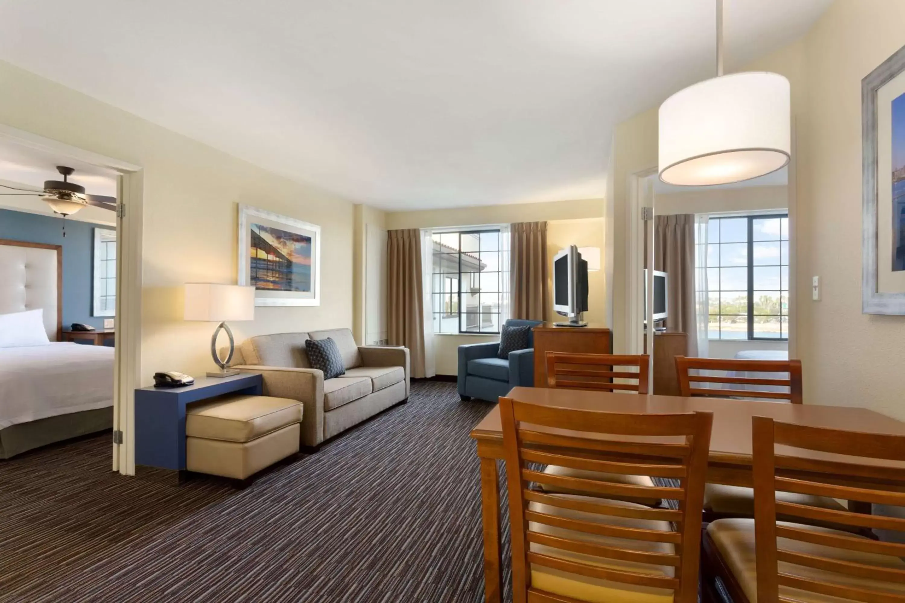 Photo of the whole room, Seating Area in Homewood Suites by Hilton San Diego Airport-Liberty Station