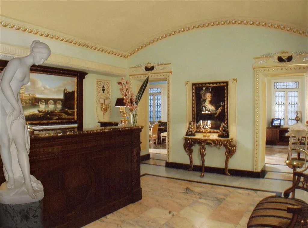 Lobby or reception in Hotel Champagne Palace