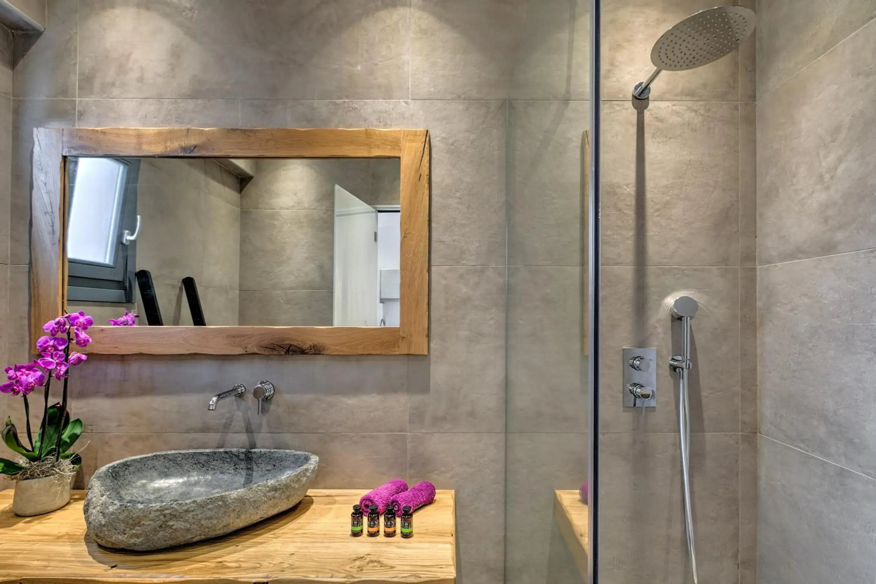 Shower, Bathroom in Portes Suites & Villas Mykonos