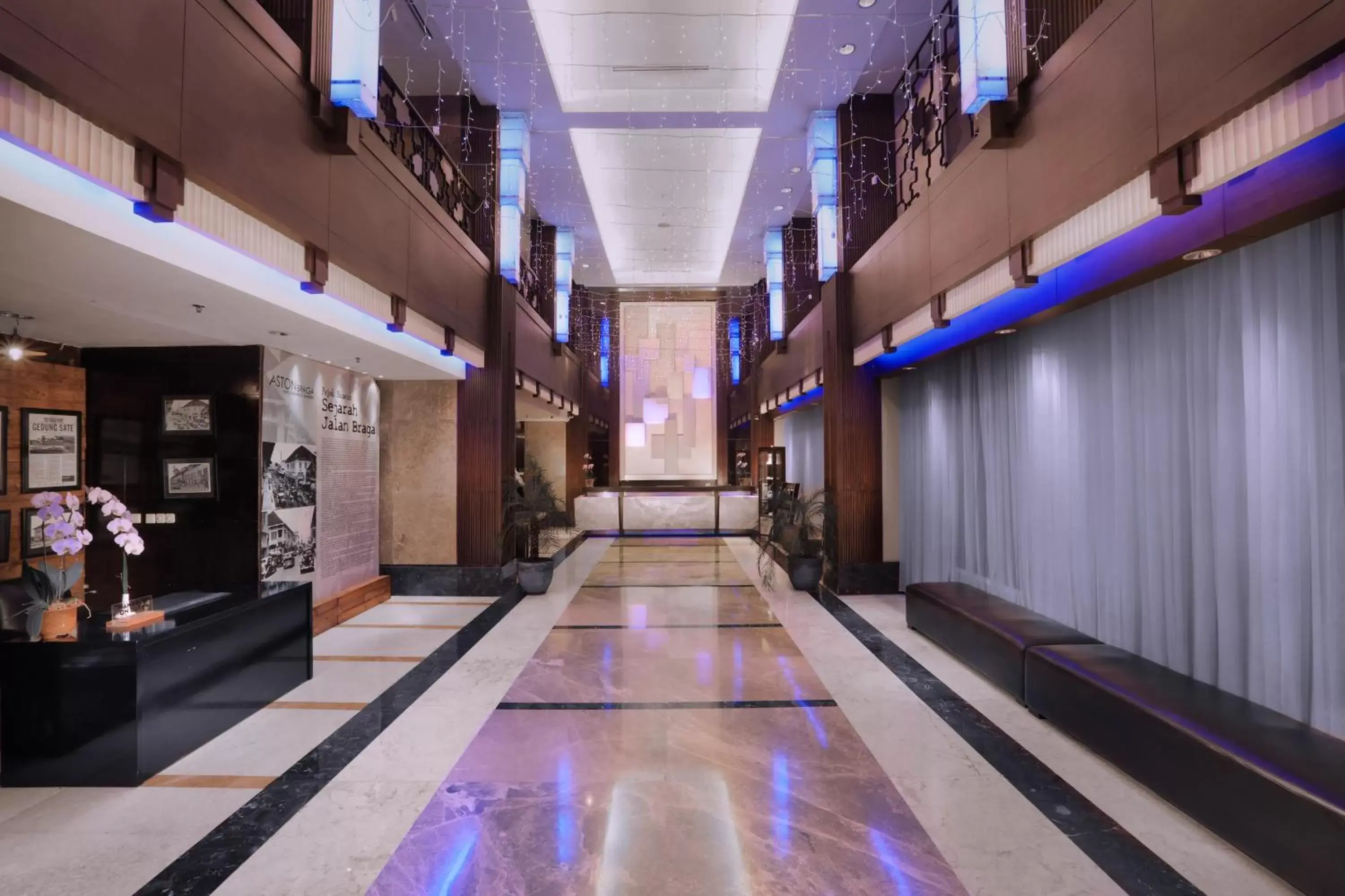 Lobby or reception in Grand Dafam Braga Bandung