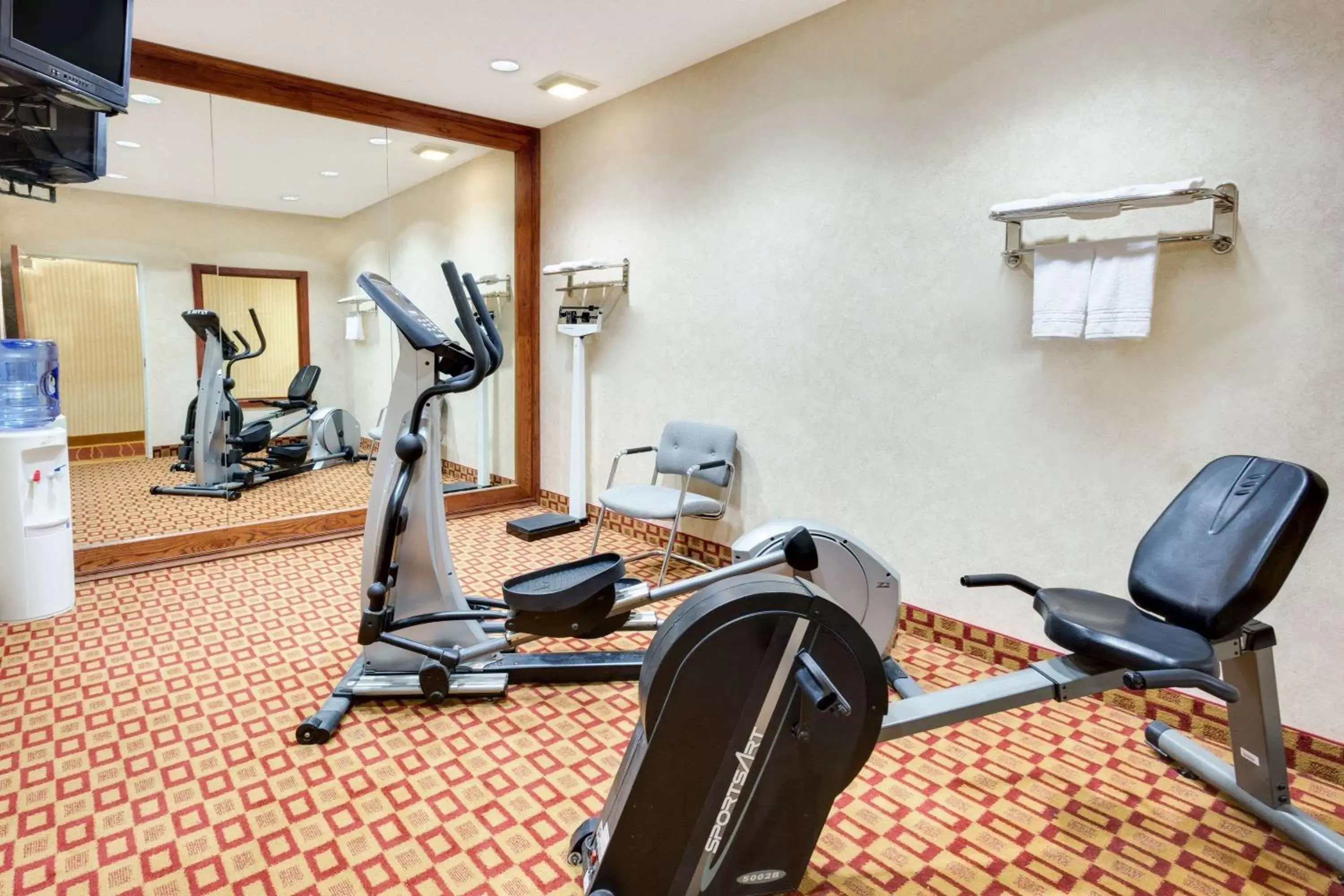 Fitness Center/Facilities in Super 8 by Wyndham Freeport