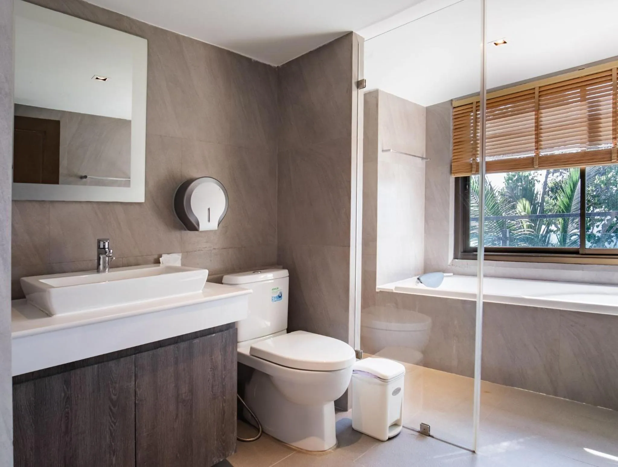 Bathroom in Cliff Lanta Suite-Koh Lanta Krabi