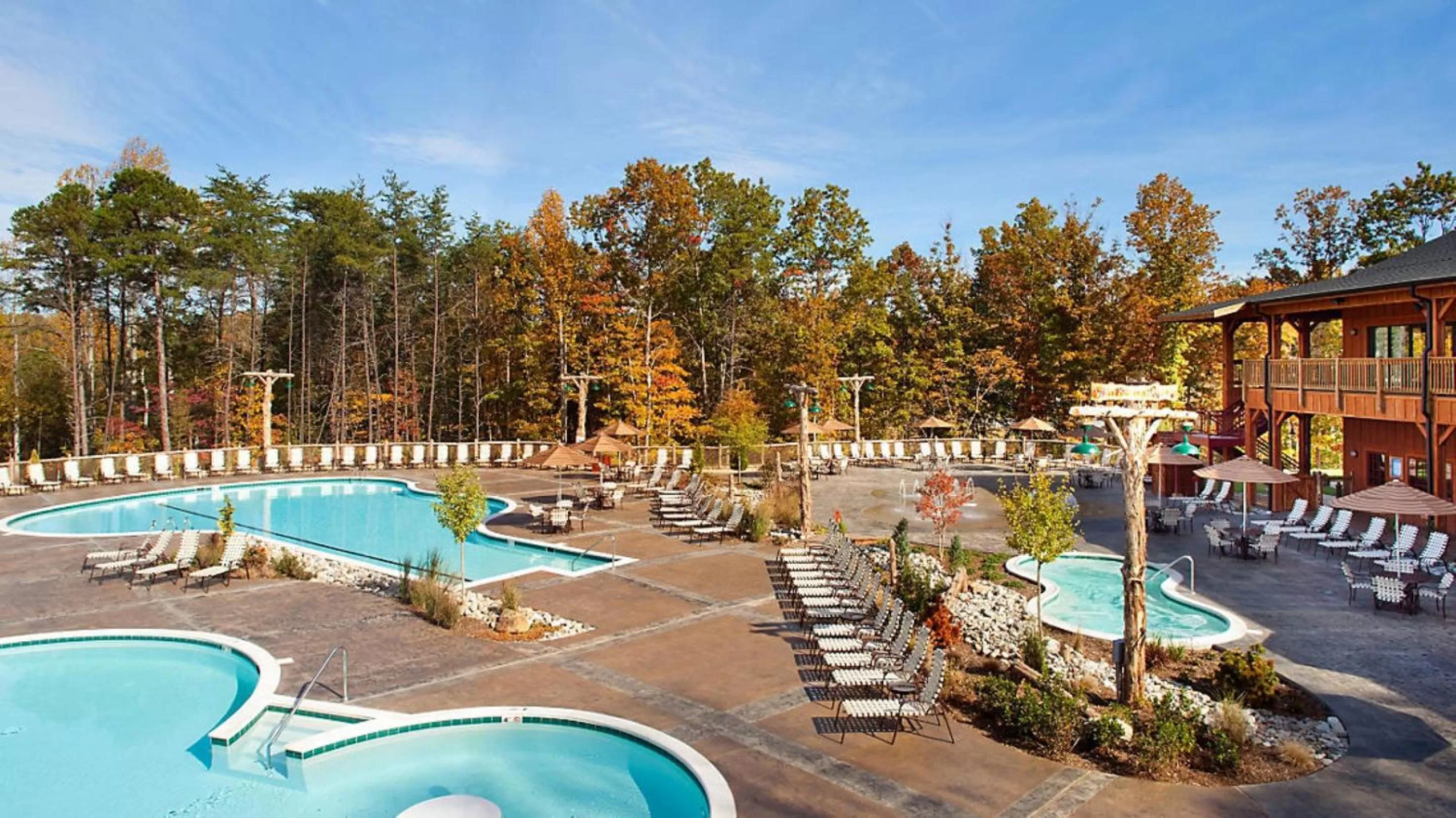 Swimming pool in Bluegreen Vacations Shenandoah Crossing, an Ascend Collection Resort