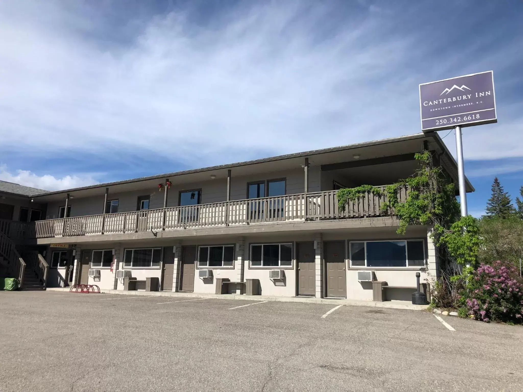 Property Building in The Canterbury Inn of Downtown Invermere