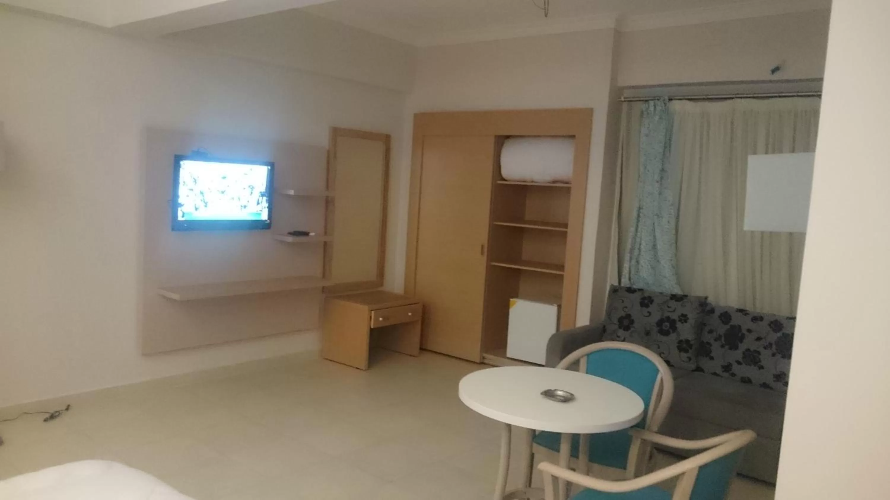 TV/Entertainment Center in Negresco Hotel