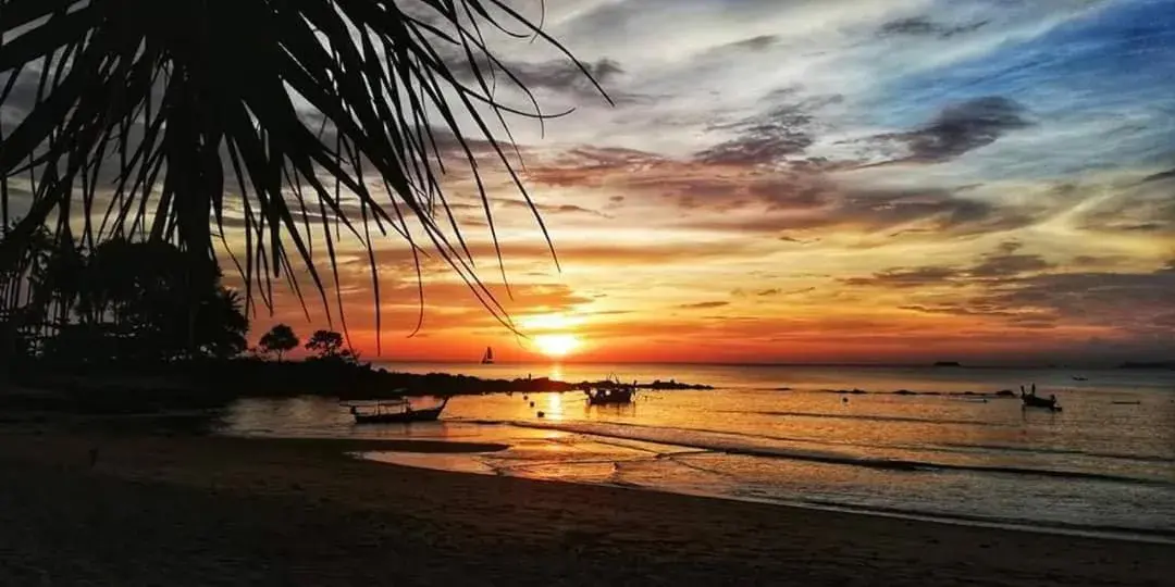 Sea view, Beach in Lazy Days Bungalows