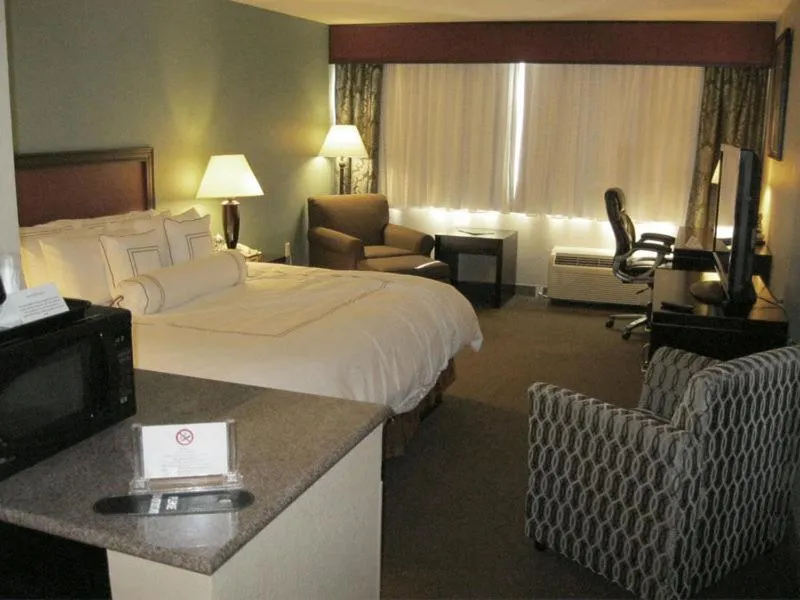 Bed in Causeway Bay Hotel