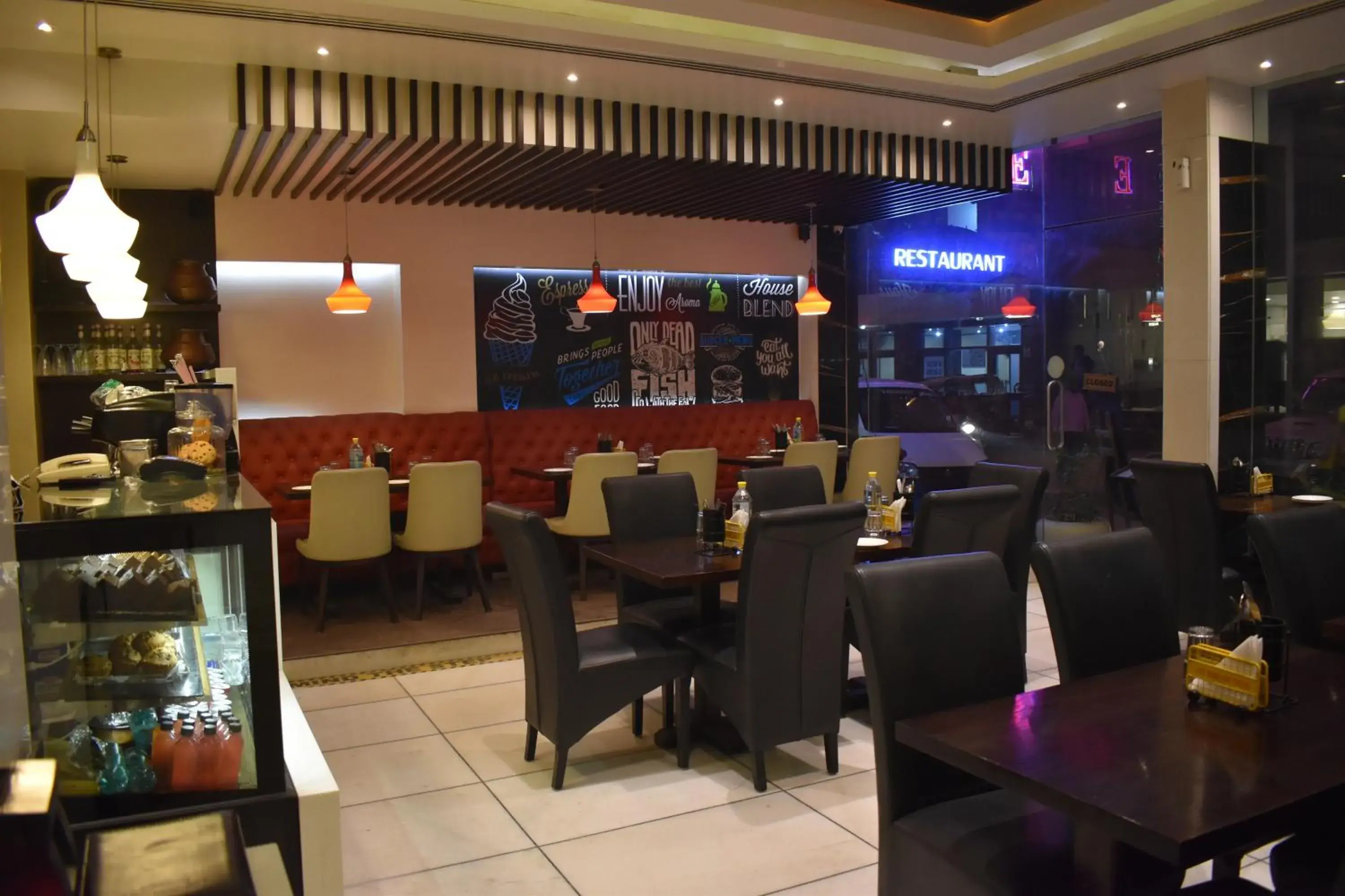 BBQ facilities, Restaurant/Places to Eat in Hotel GODWIN DELUXE - New Delhi Railway Station - Paharganj