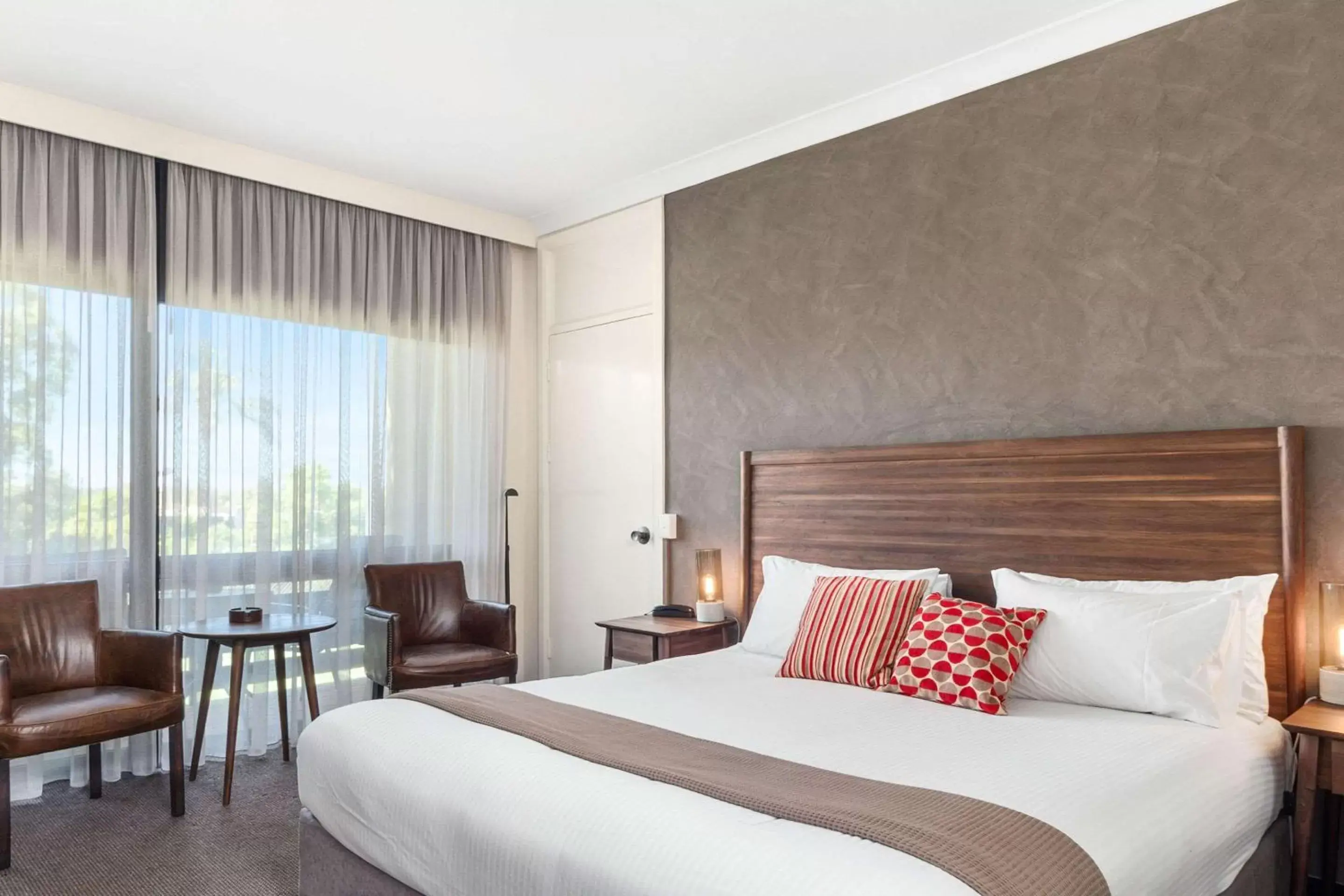 Photo of the whole room, Bed in Quality Inn Dubbo International Photo of the whole room, Bed in Quality Inn Dubbo International