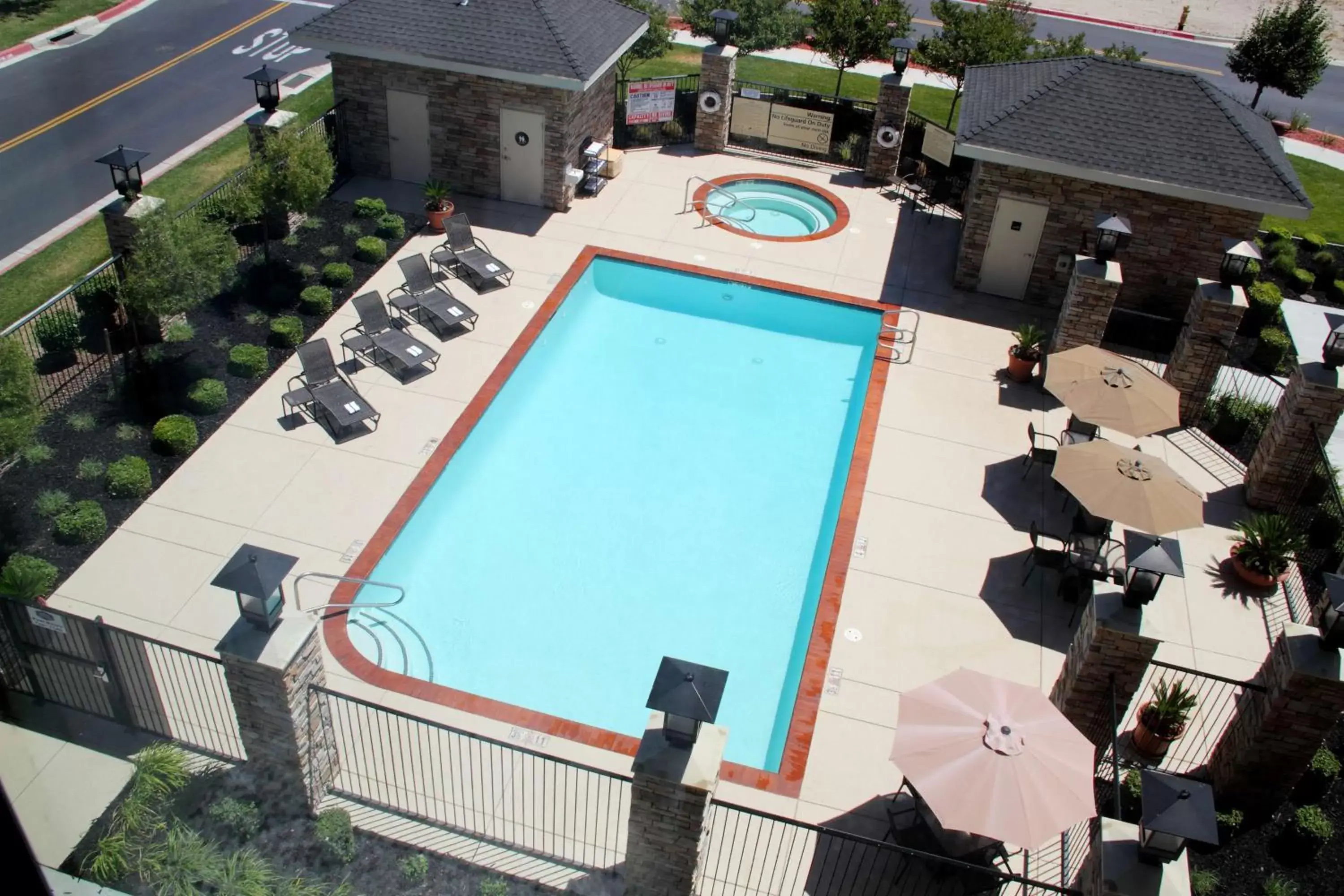 Pool View in Hampton Inn & Suites Manteca