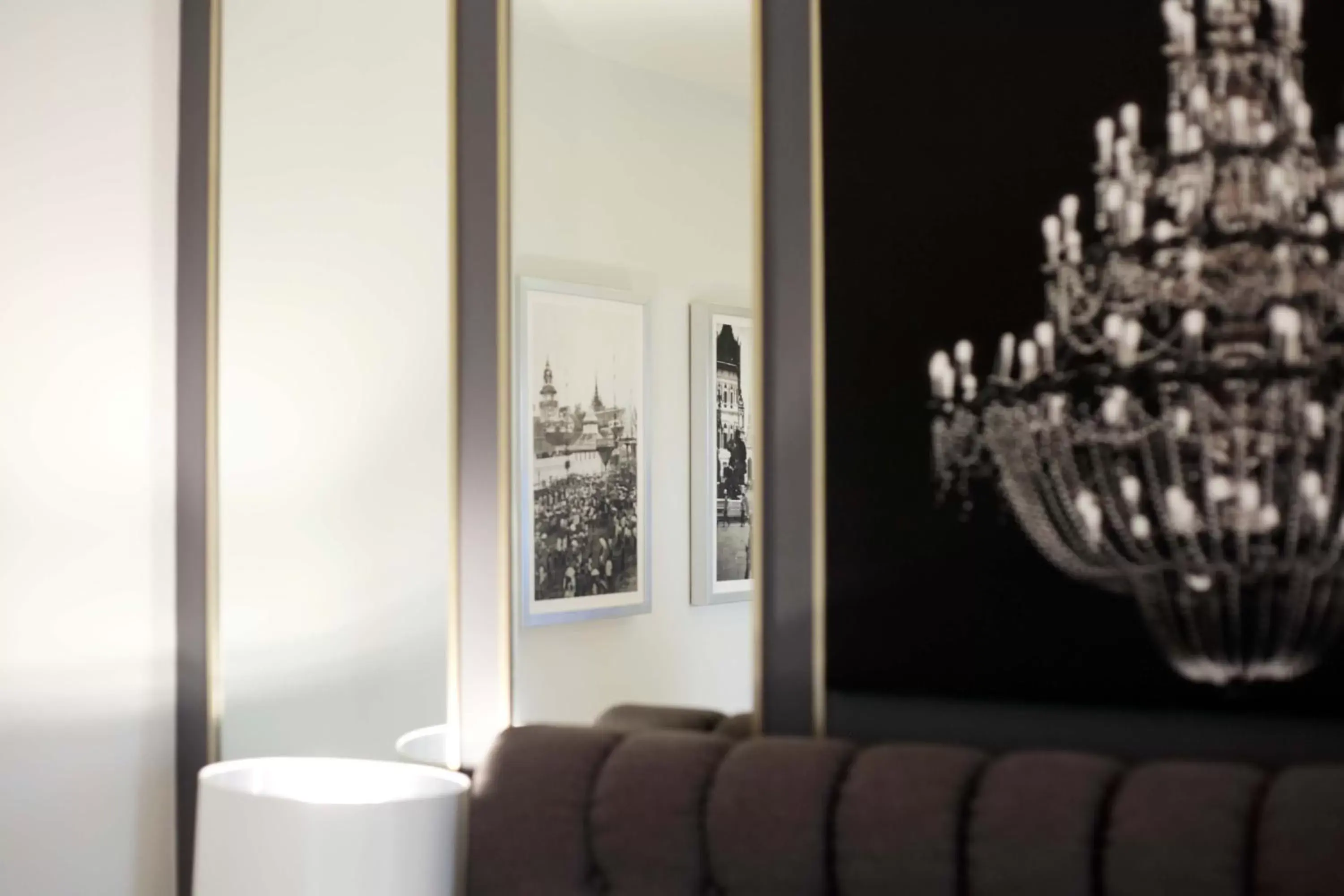 Deluxe Double Room Street View in Villa De Khaosan by Chillax Deluxe Double Room Street View in Villa De Khaosan by Chillax