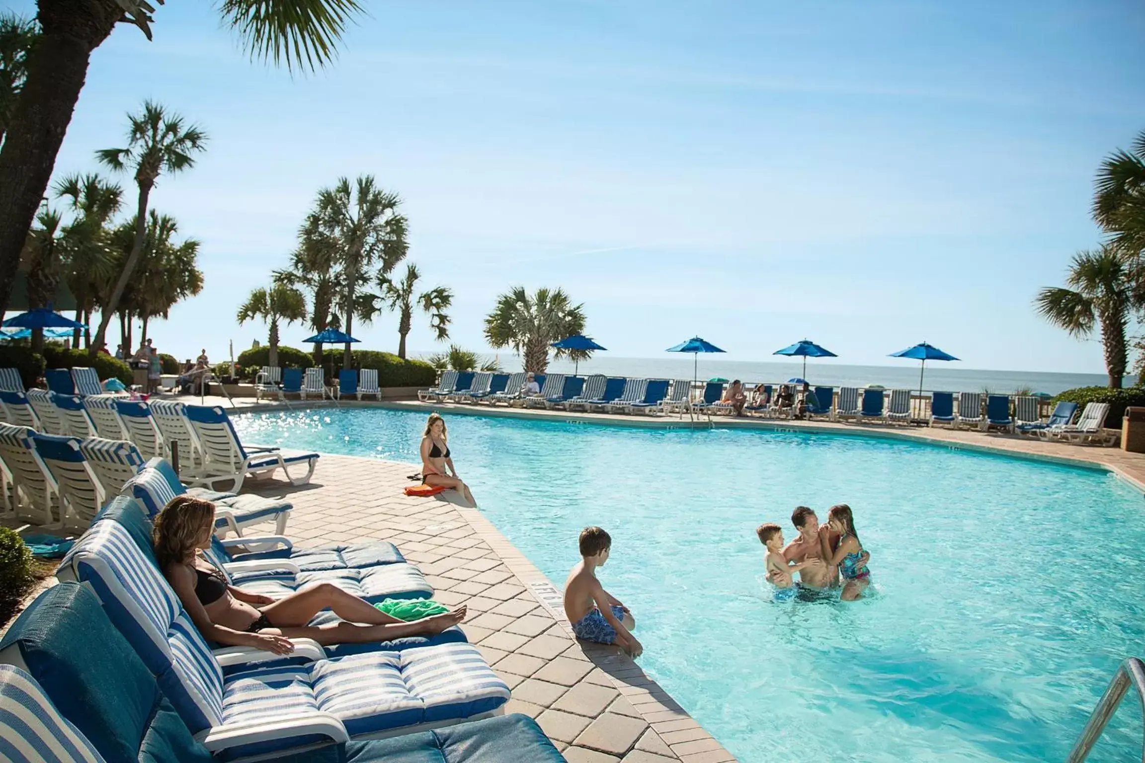 Swimming Pool in Coral Beach Resort