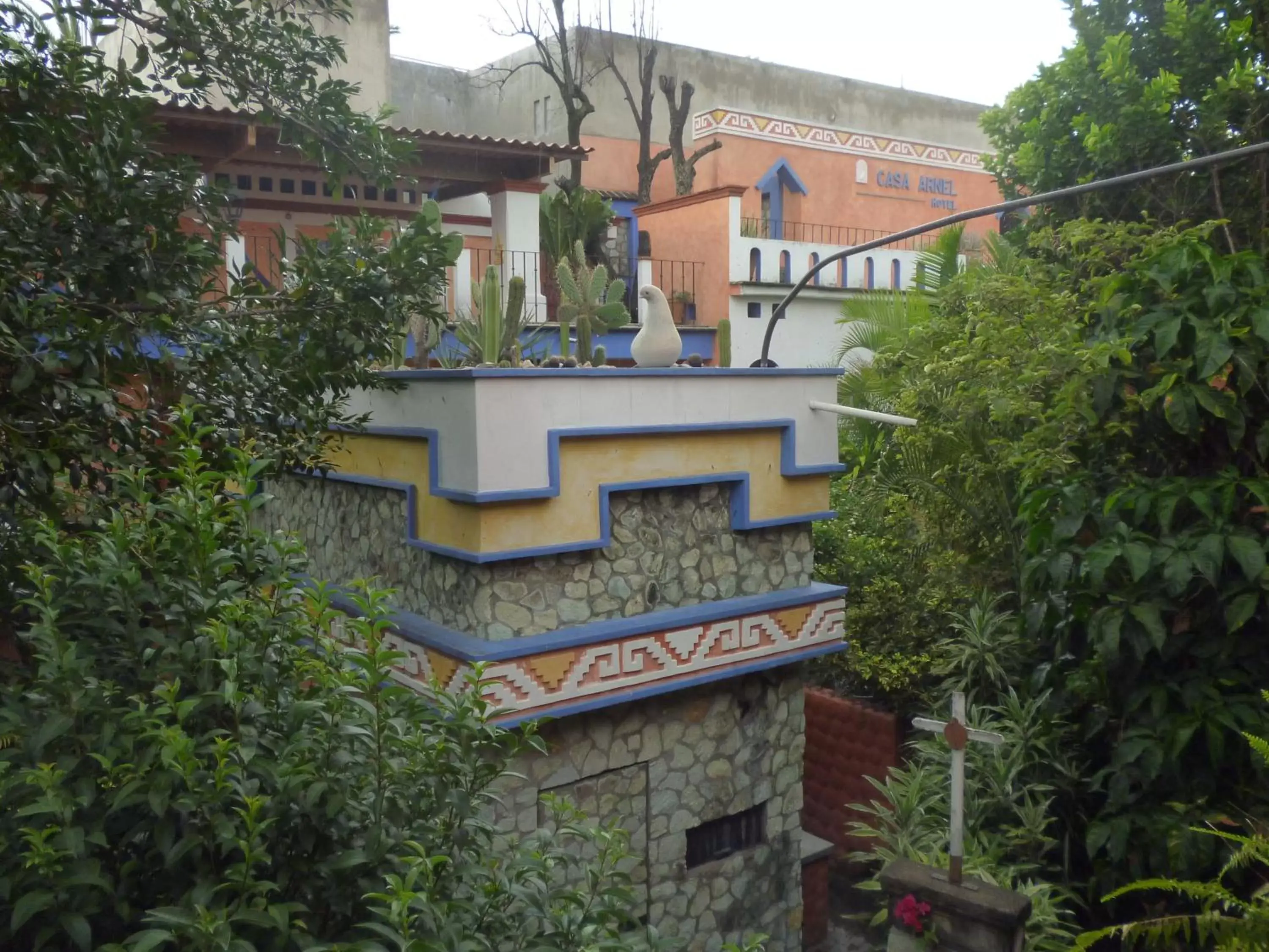 Garden, Property Building in Hotel Casa Arnel