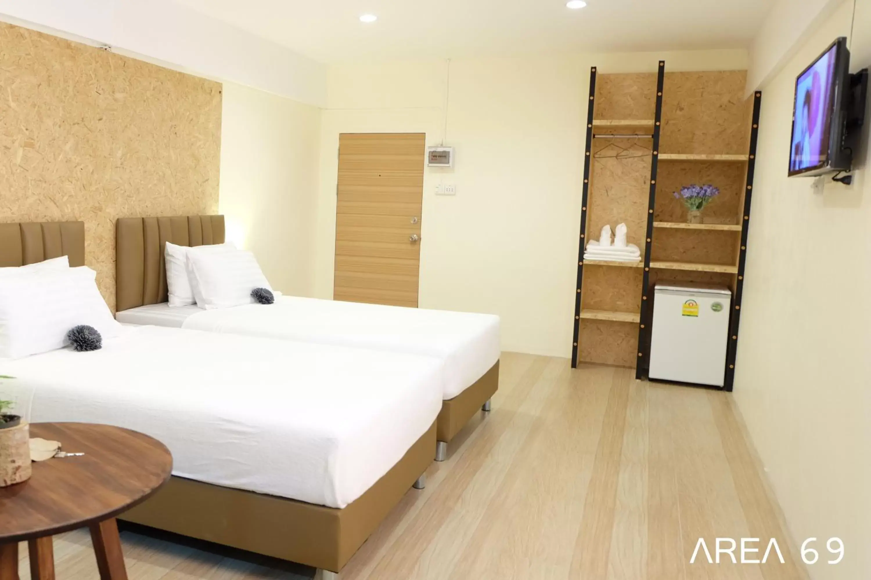 Photo of the whole room, Bed in Area 69 (Don Muang Airport)