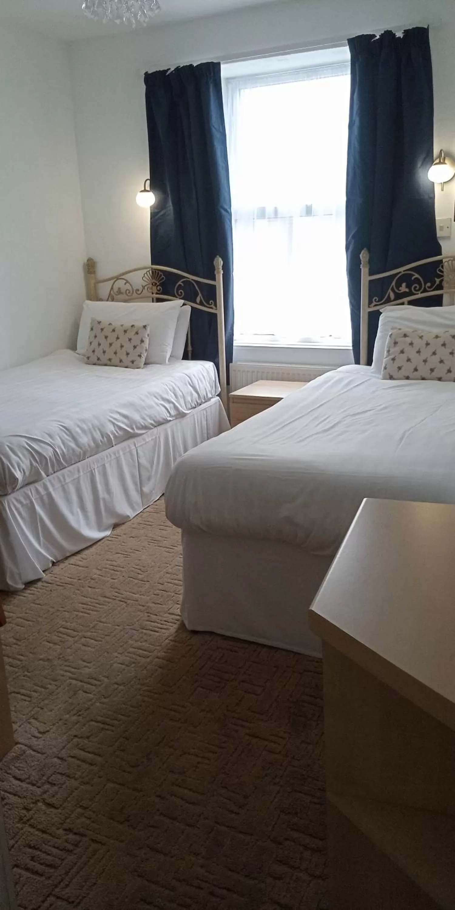 Bed in The Kynance House on Plymouth Hoe ,26 Ensuite Rooms