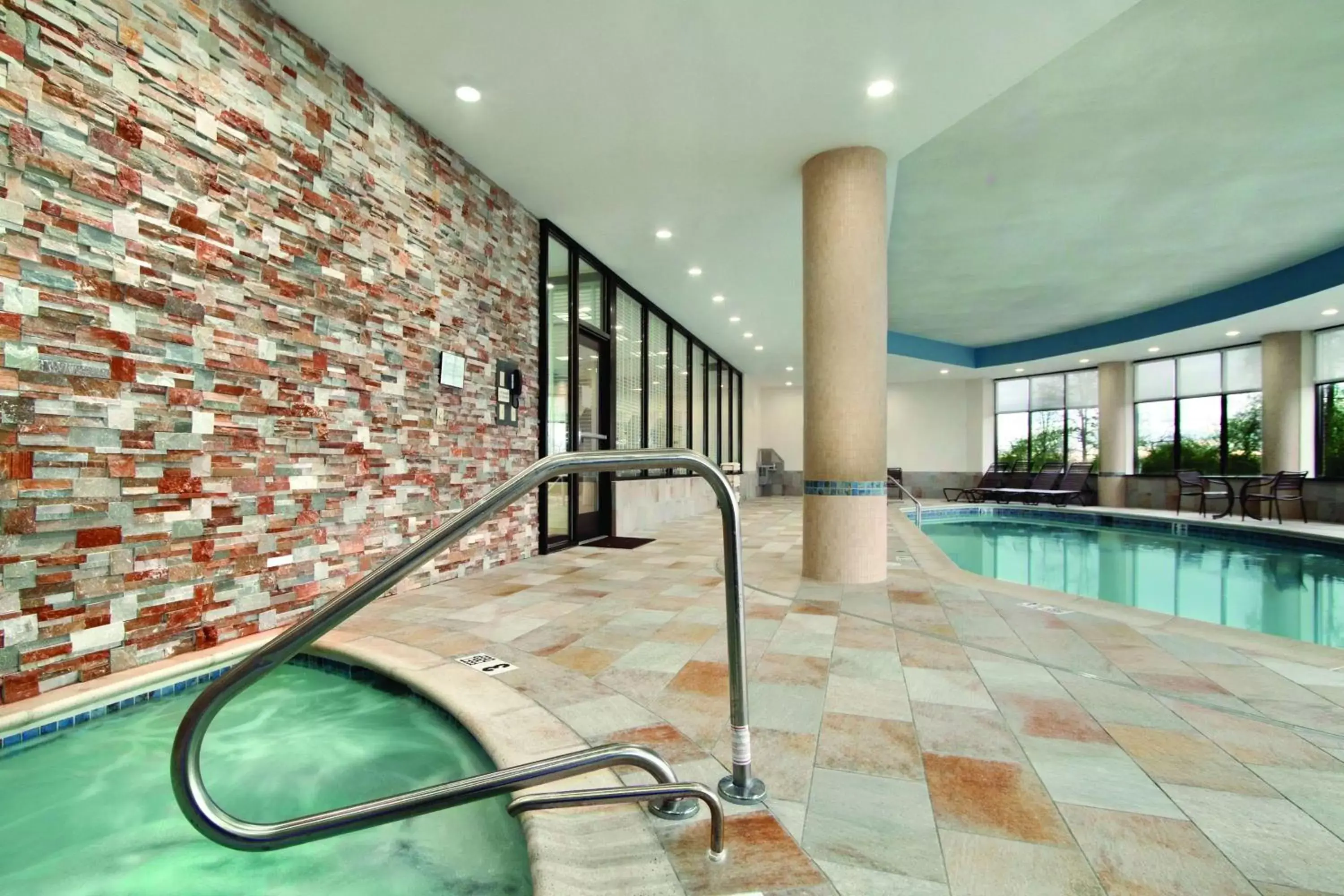 Activities, Swimming Pool in Hyatt House Hartford North/Windsor