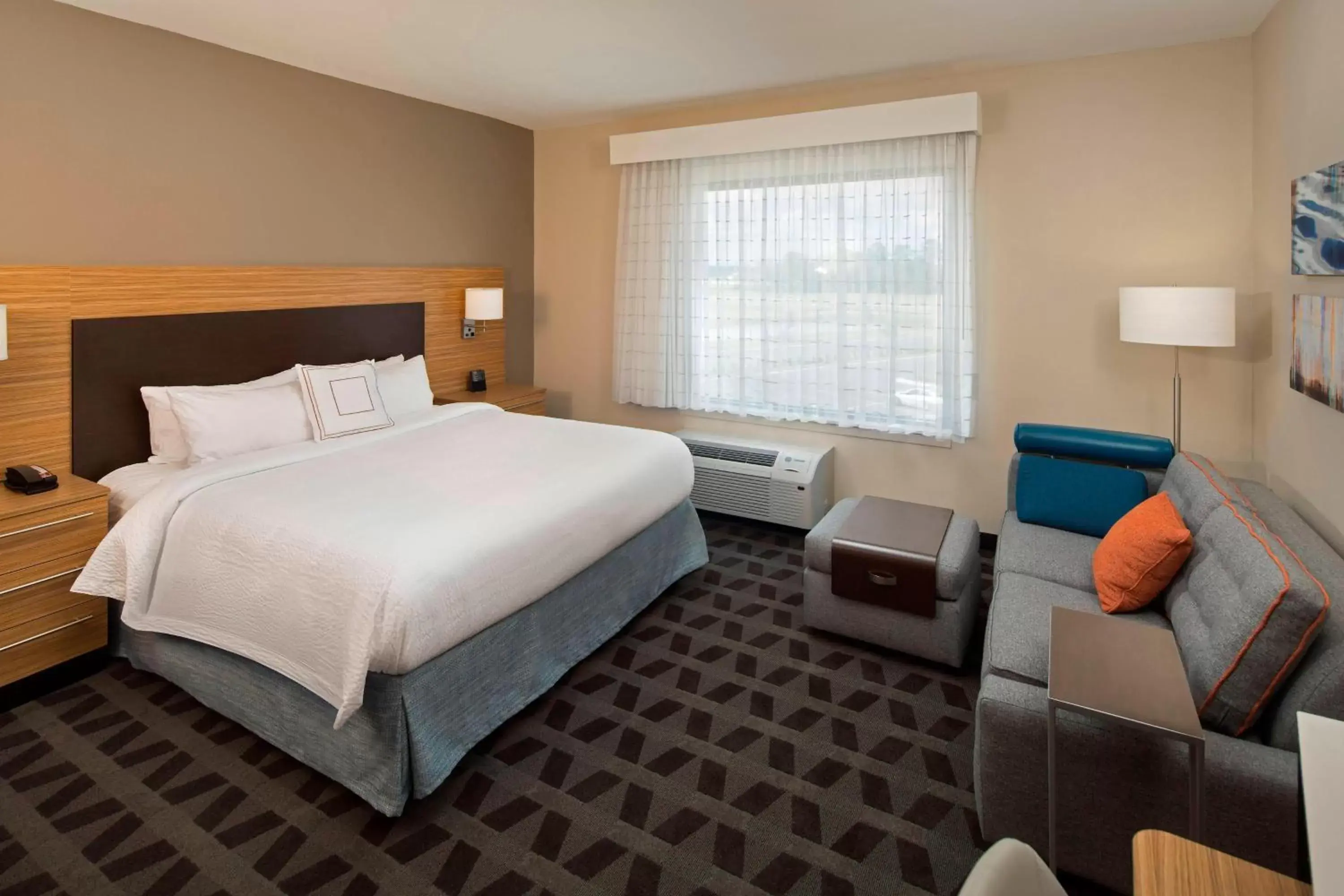 Photo of the whole room in TownePlace Suites by Marriott Foley at OWA