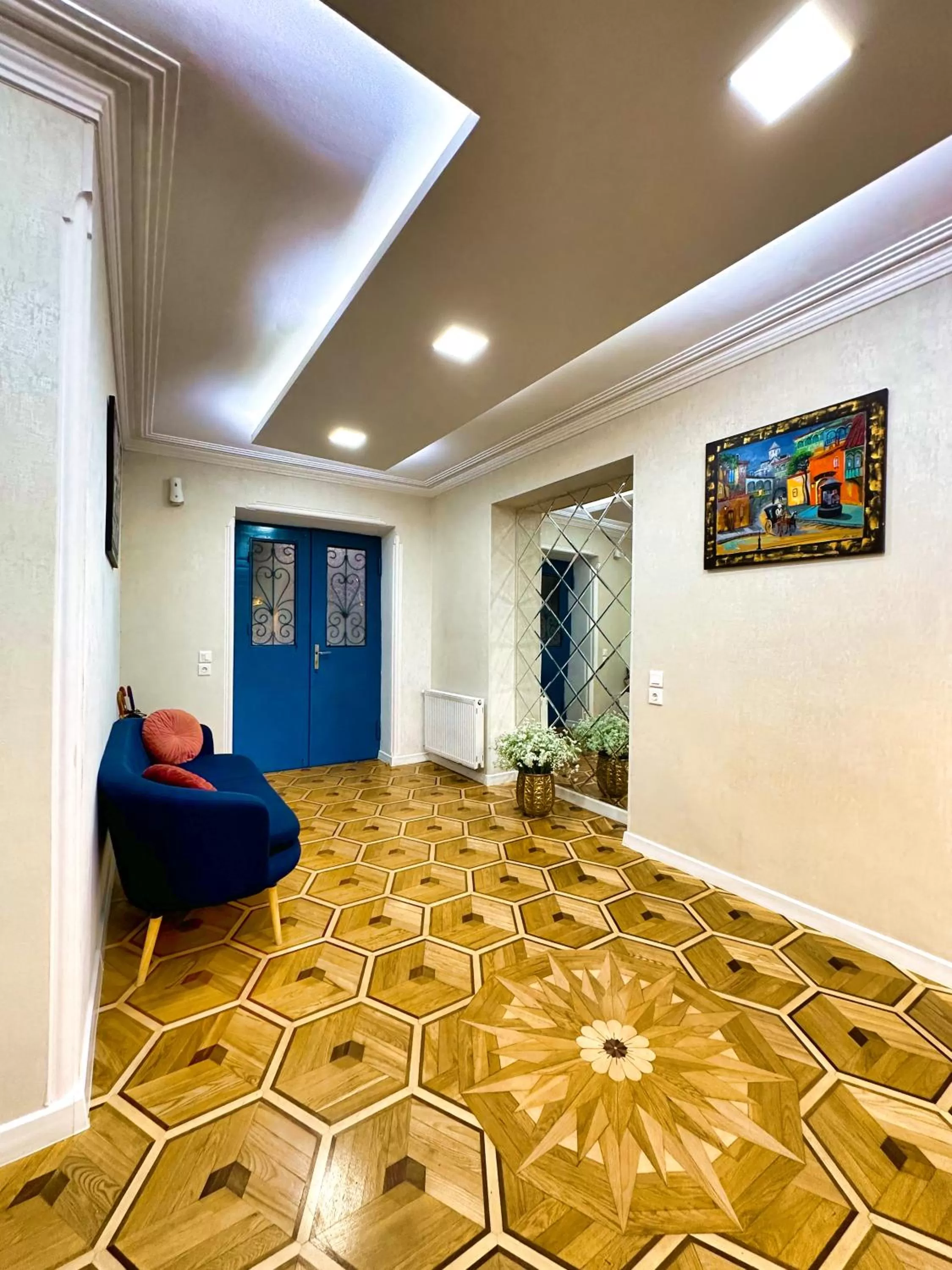 Living room, Lobby/Reception in Metekhi View Hotel